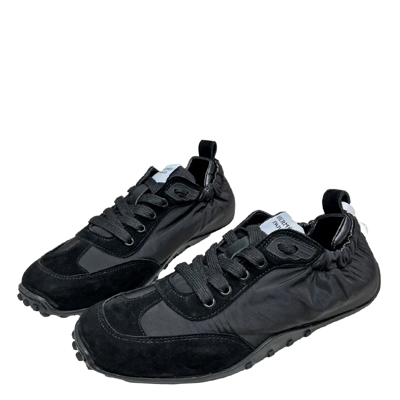 Hermès Unisex All - Black Sneakers For Timeless Luxury Casual Style - Sneaker Replica Workshop