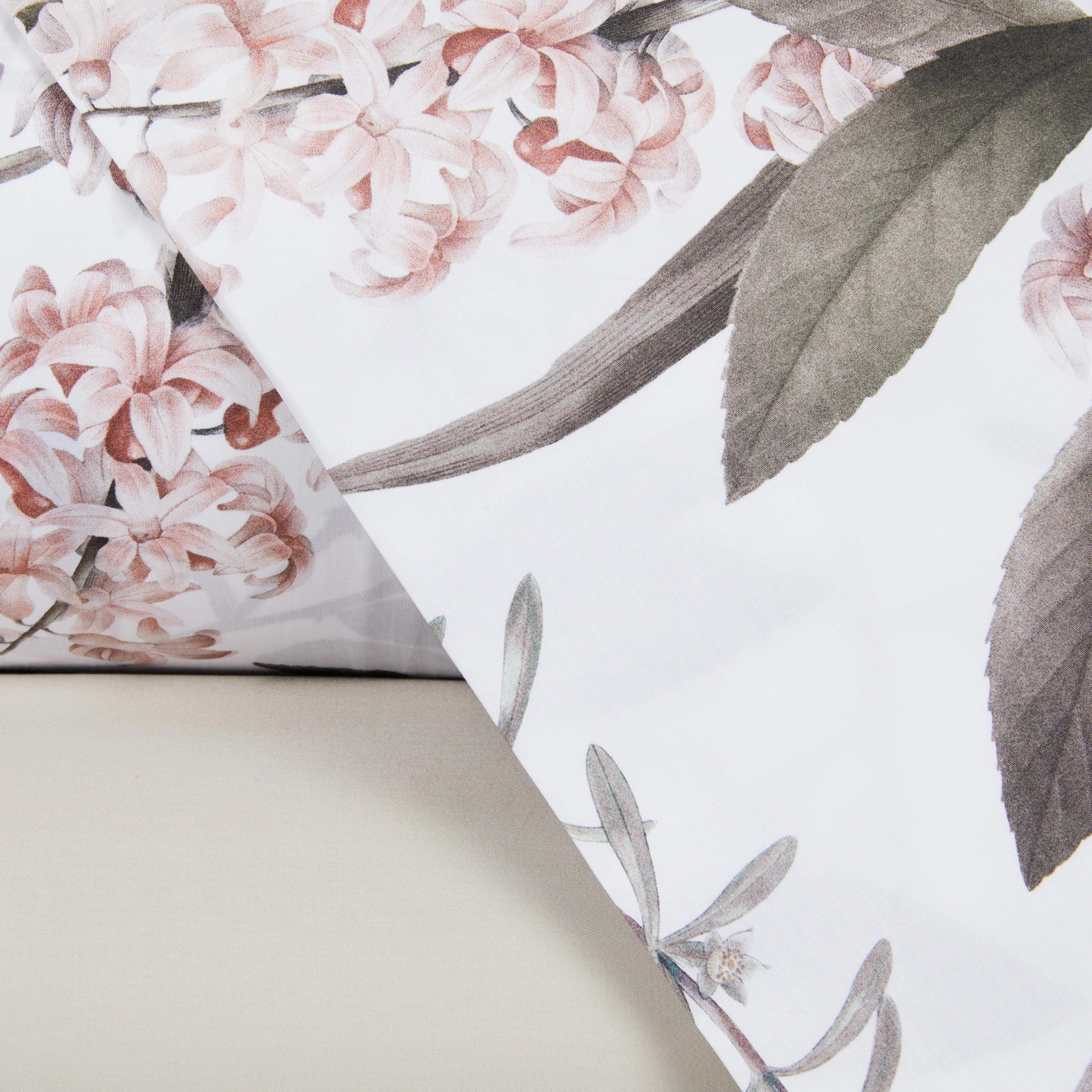 Completo Lenzuola In Raso Di Cotone Winter Garden Matrimoniale