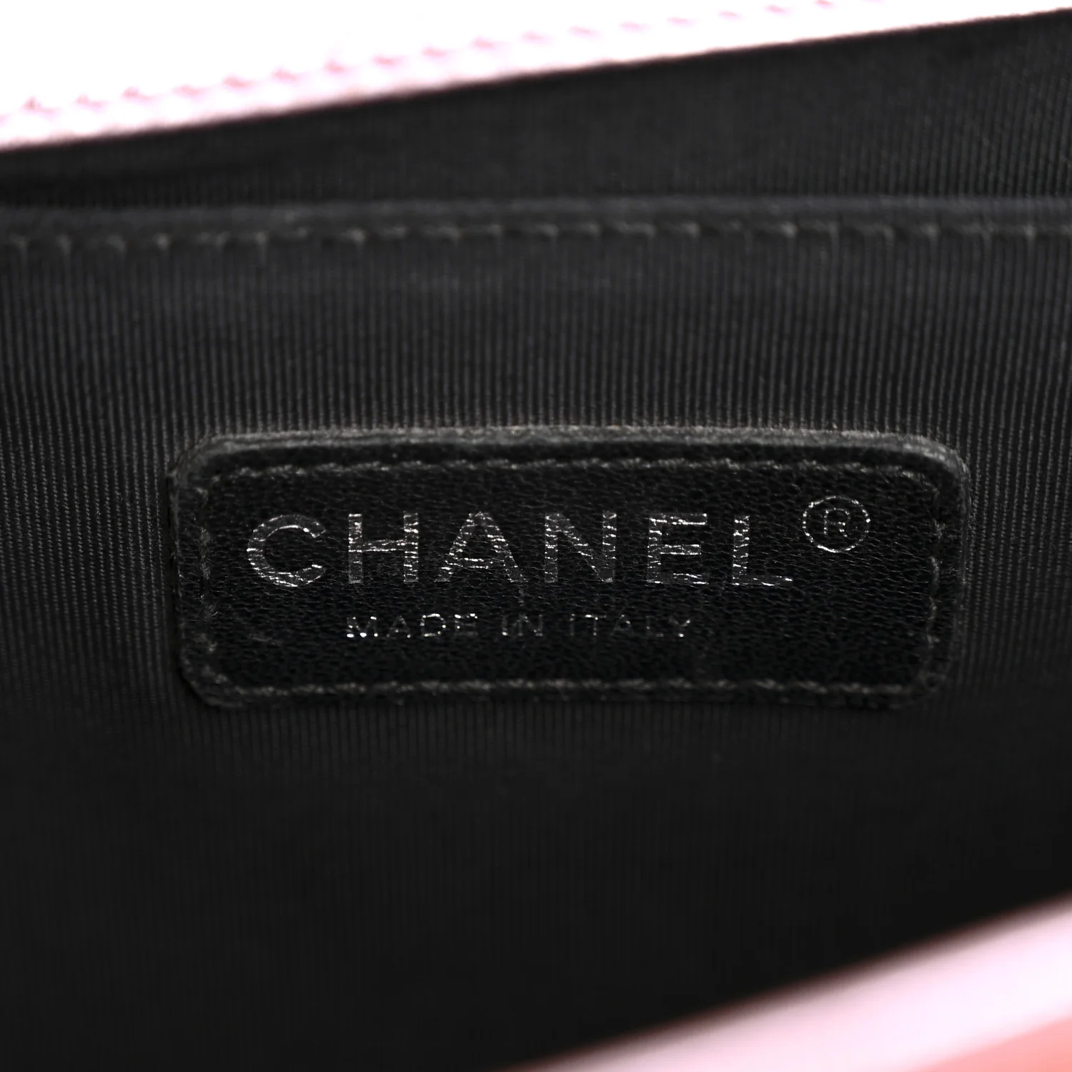 Metallic Patent Calfskin Quilted Medium Boy Flap Light Pink - Top Club