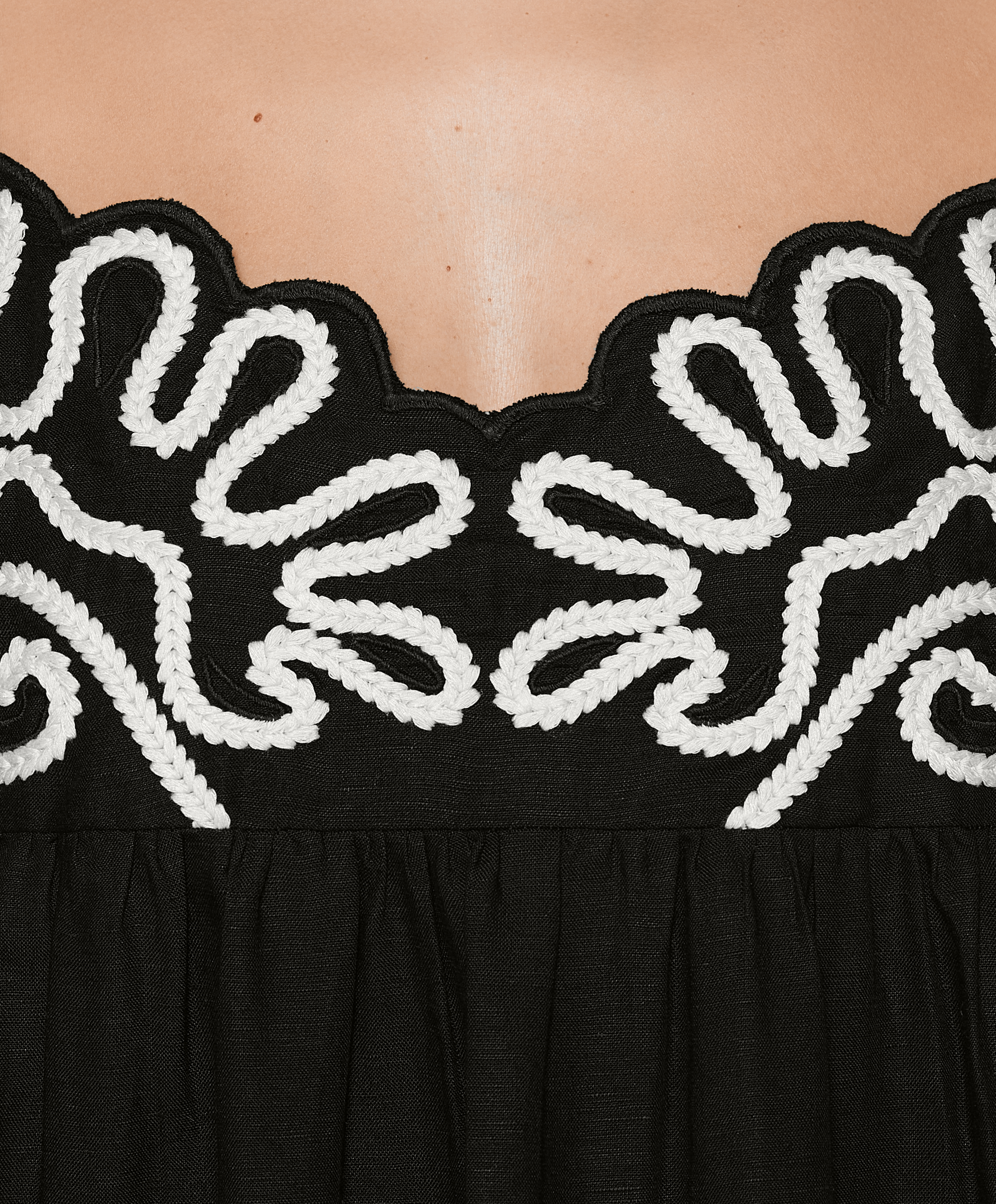 OYSHO Long embroidered strappy dress with linen