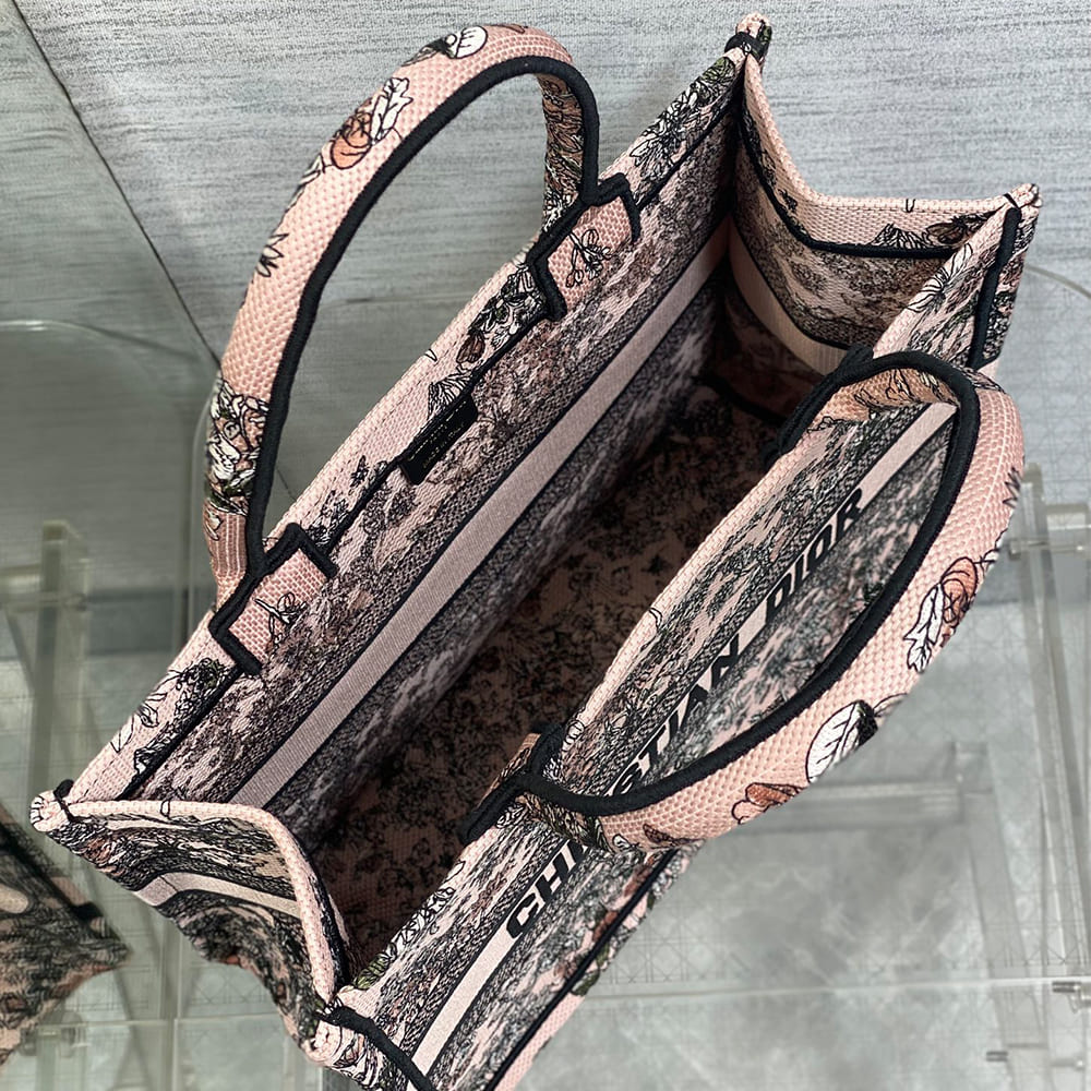 Dior Lucky Medium Dior Book Tote - Top Club