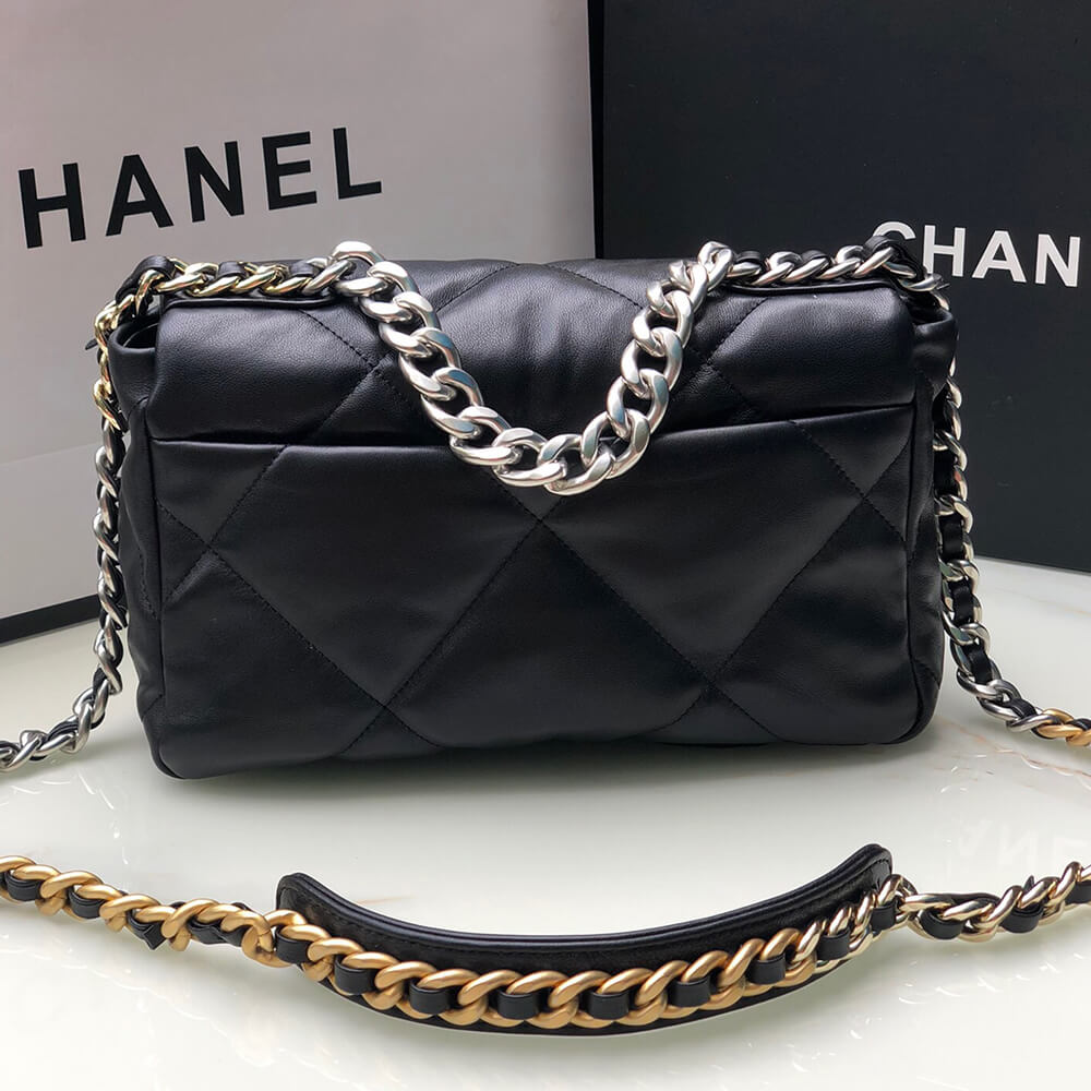 CHANEL 19 Handbag - Top Club