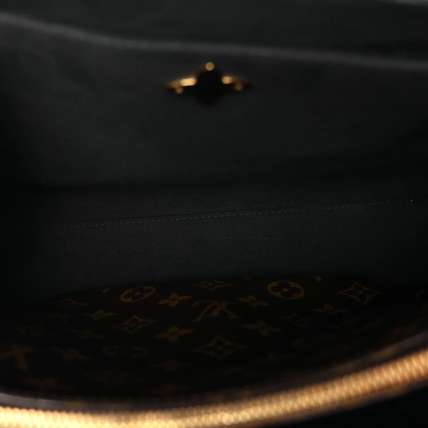 Monogram Flower Tote Black - Top Club