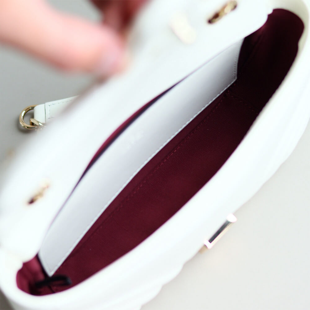 NEW GG Marmont small shoulder bag - Top Club