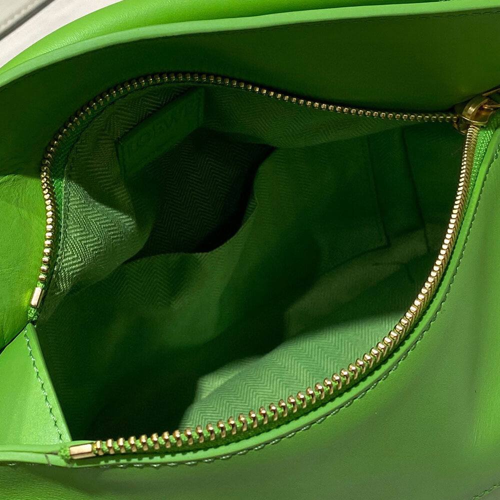 LOEWE Small Puzzle Bag - Top Club