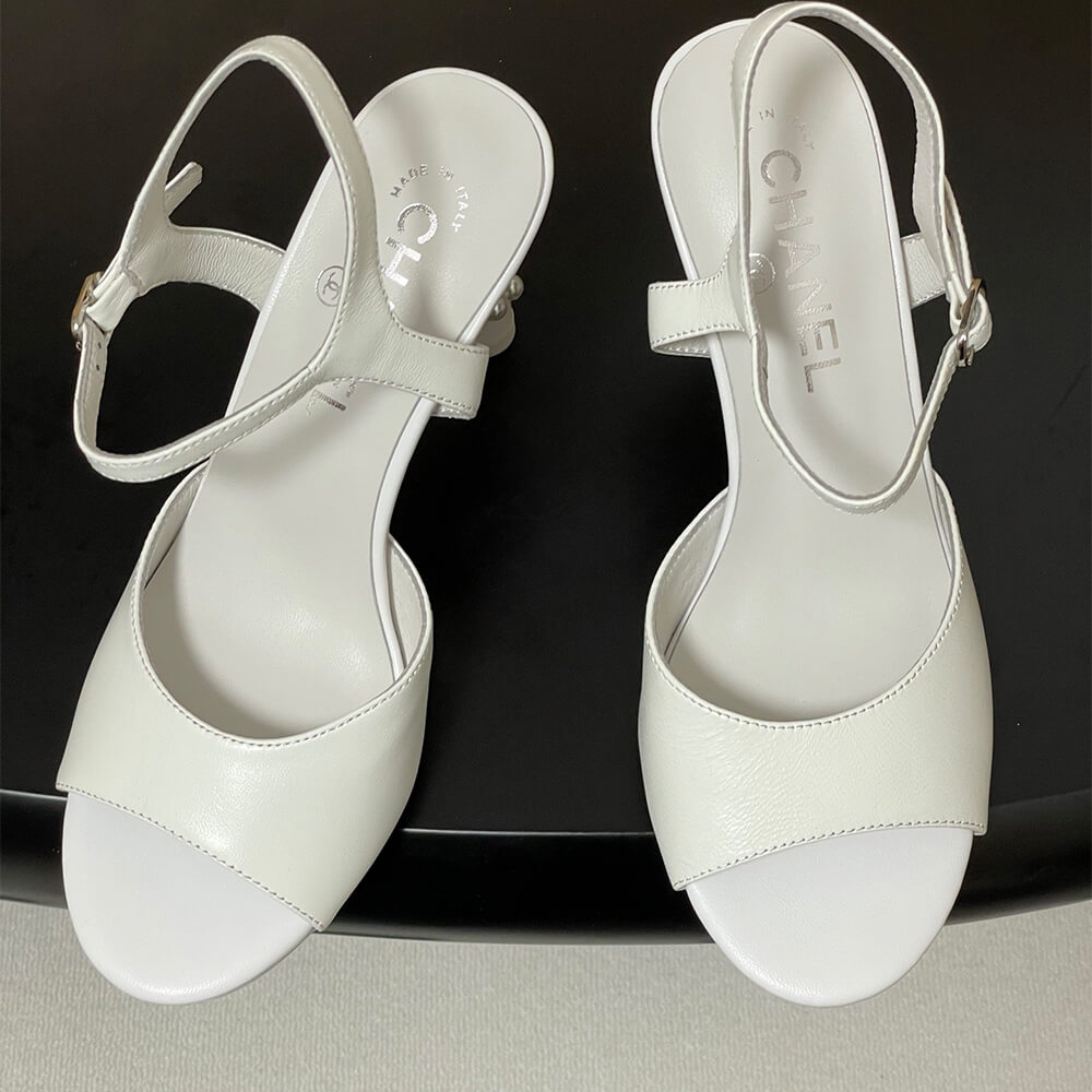 CHANEL Sandals - Top Club