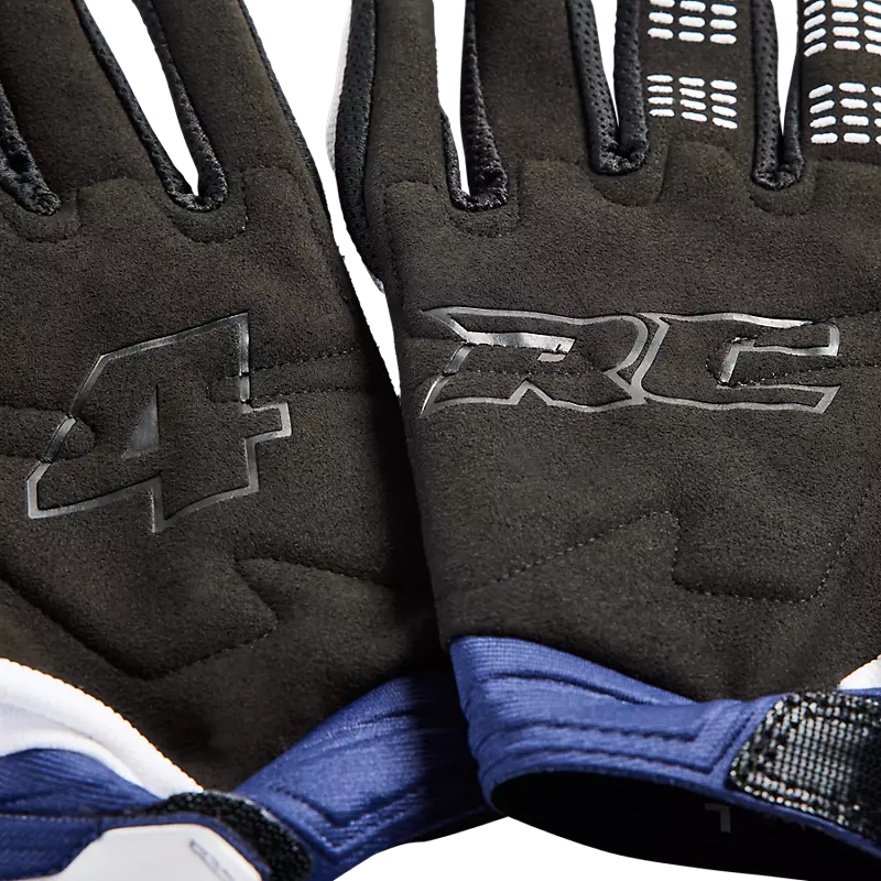 180 GOAT penalty gloves