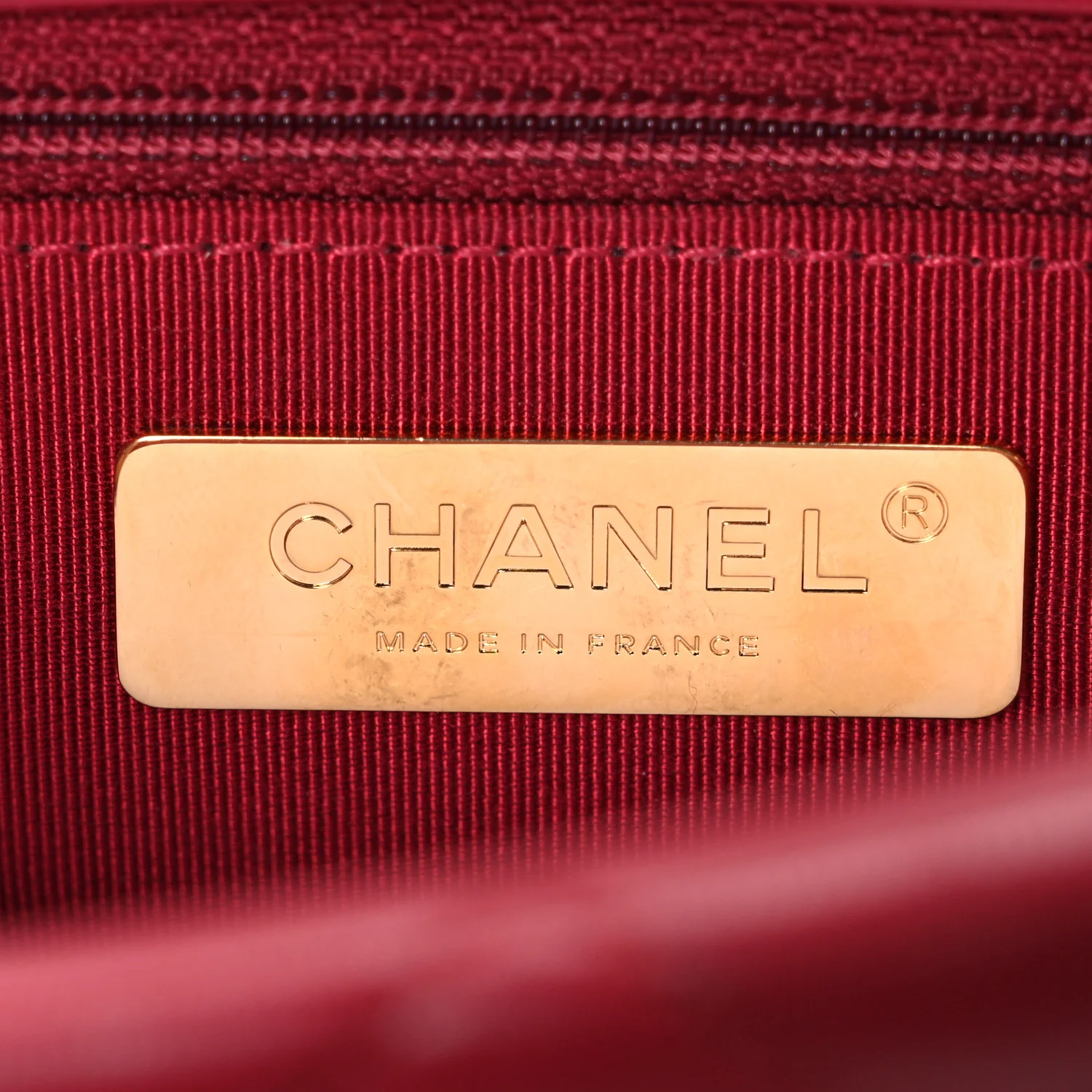 Lambskin Quilted Large Chanel 19 Flap Red - Top Club