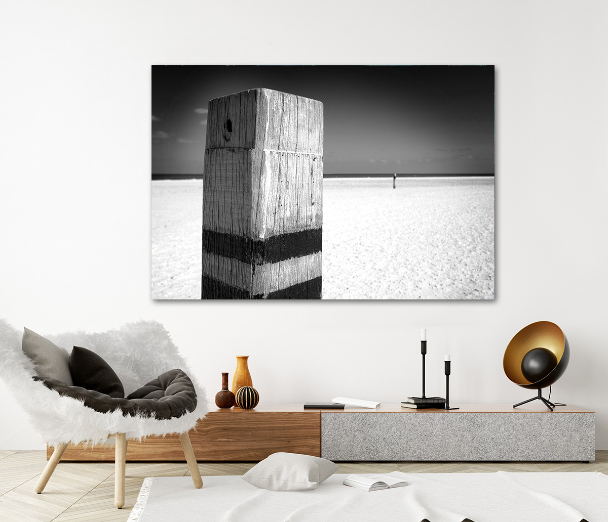 Strandpaal in zwart-wit - Acrylglas schilderij 120 x 80 cm
