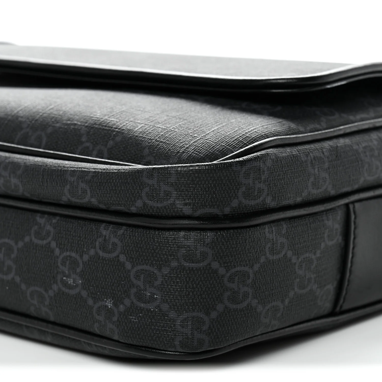 GG Supreme Monogram Small Crossbody Bag Black - Top Club
