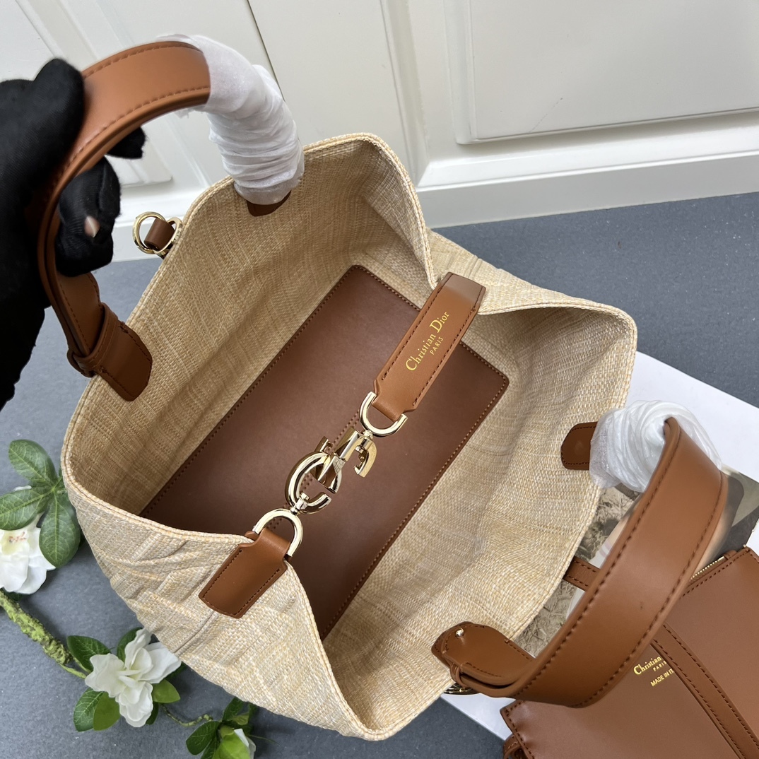 D new arrival groove tote bag size:  29*19*21 cm - Top Club