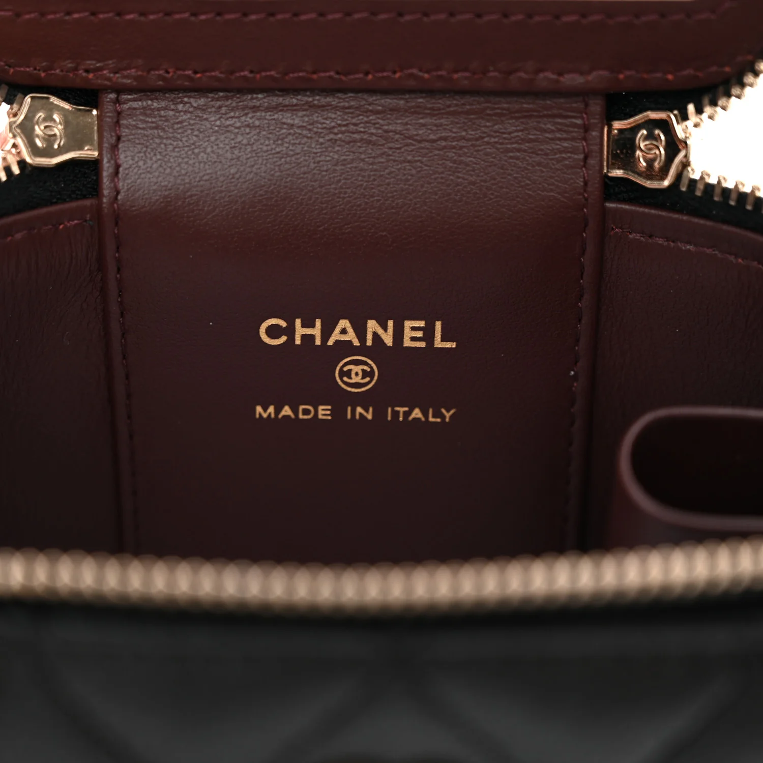 Caviar Quilted Mini Vanity Case With Chain Black - Top Club