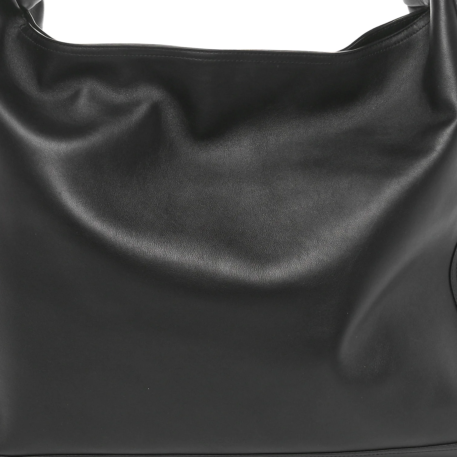 Silky Calfskin Large Hop Black - Top Club