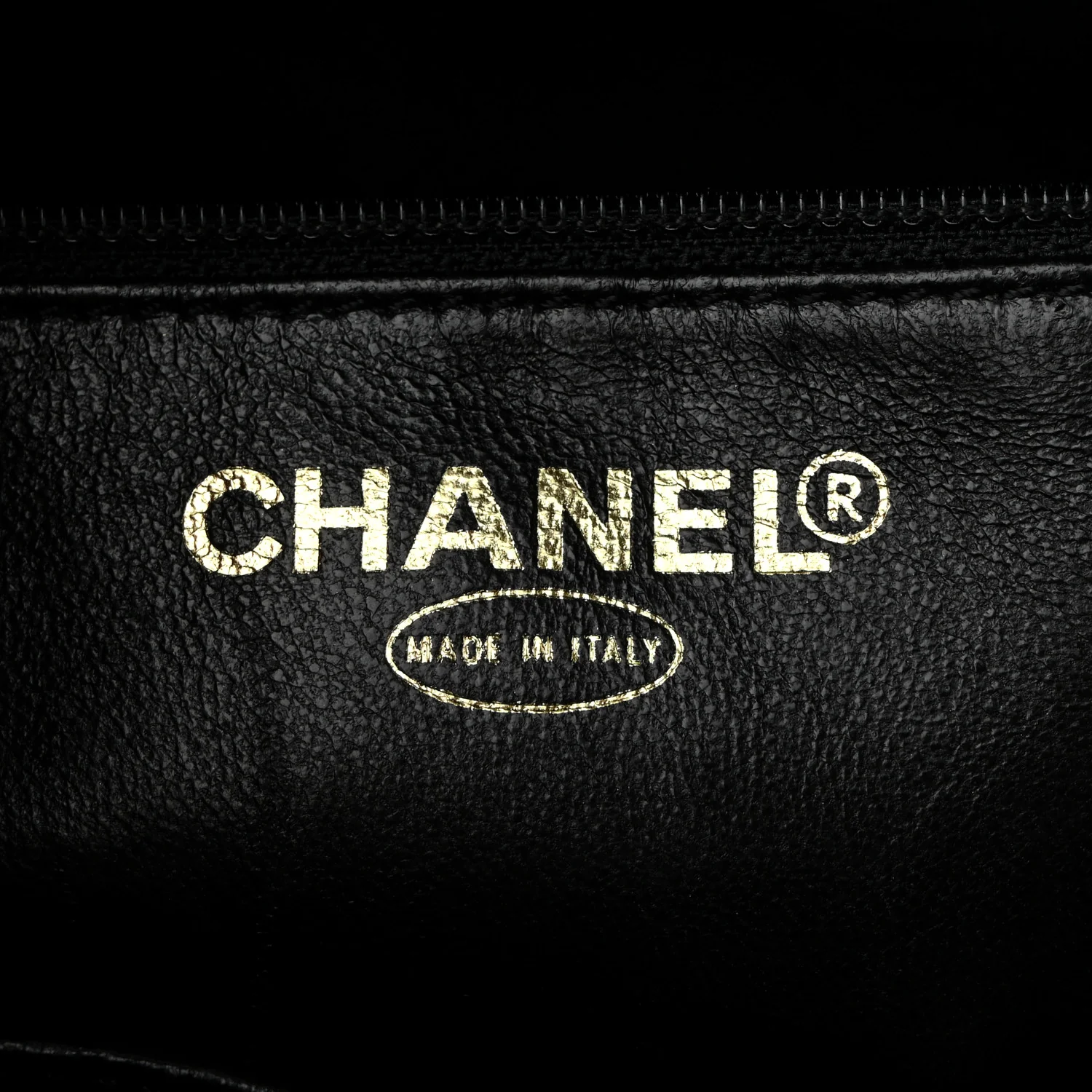 Caviar Quilted Medallion Tote Black - Top Club