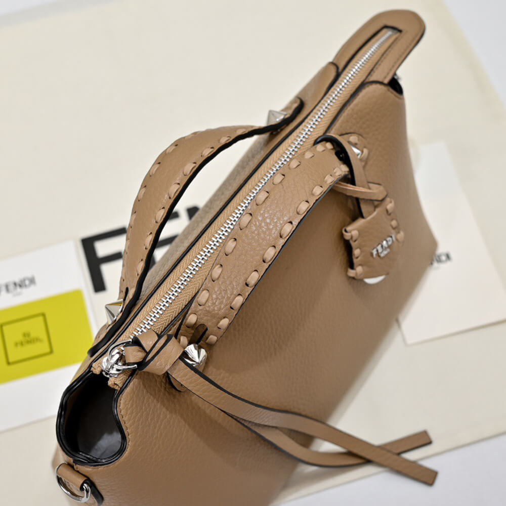 FENDI By The Way Selleria Medium - Top Club