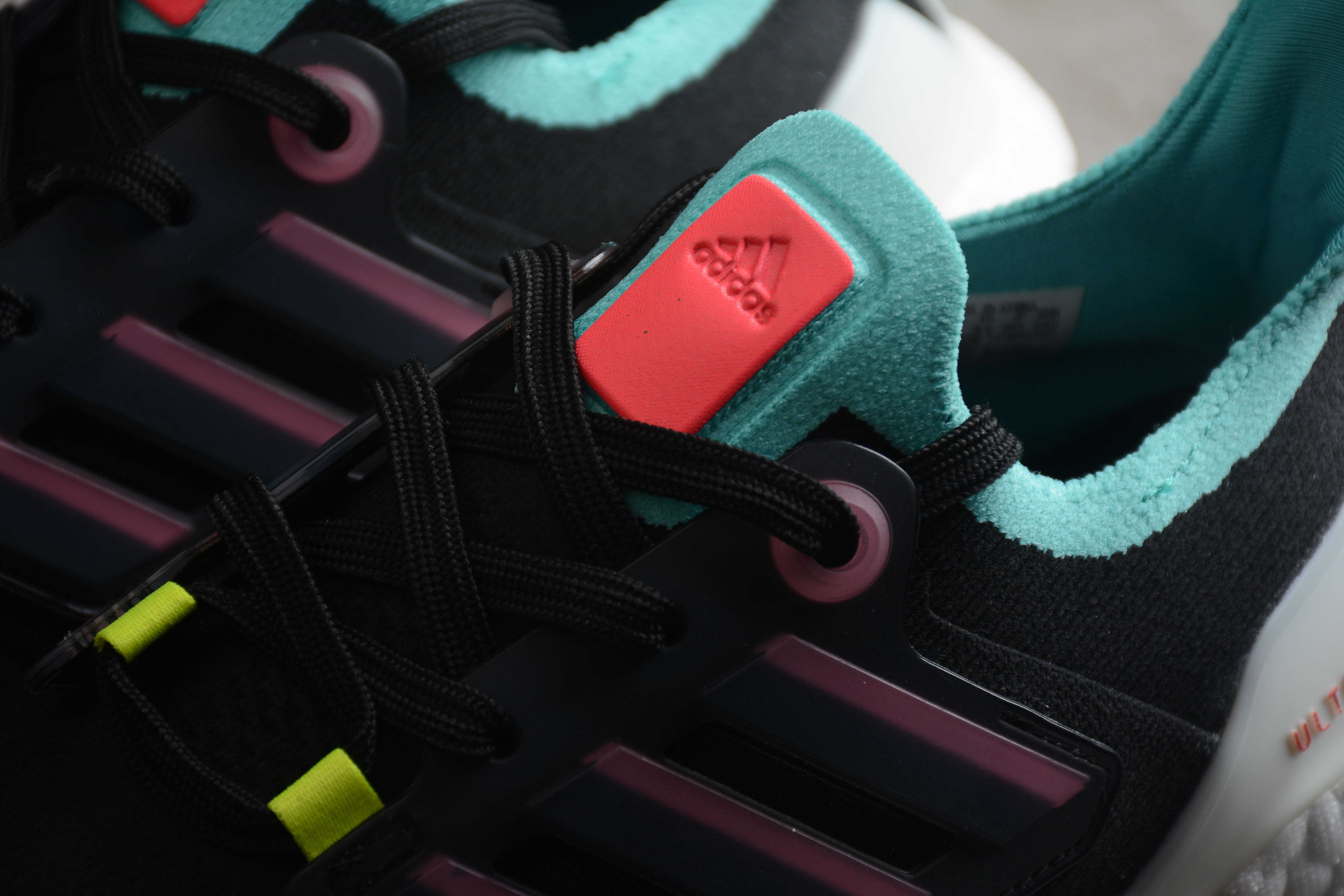 adidas Ultra Boost 22 GY4516 - Sneaker Replica Workshop