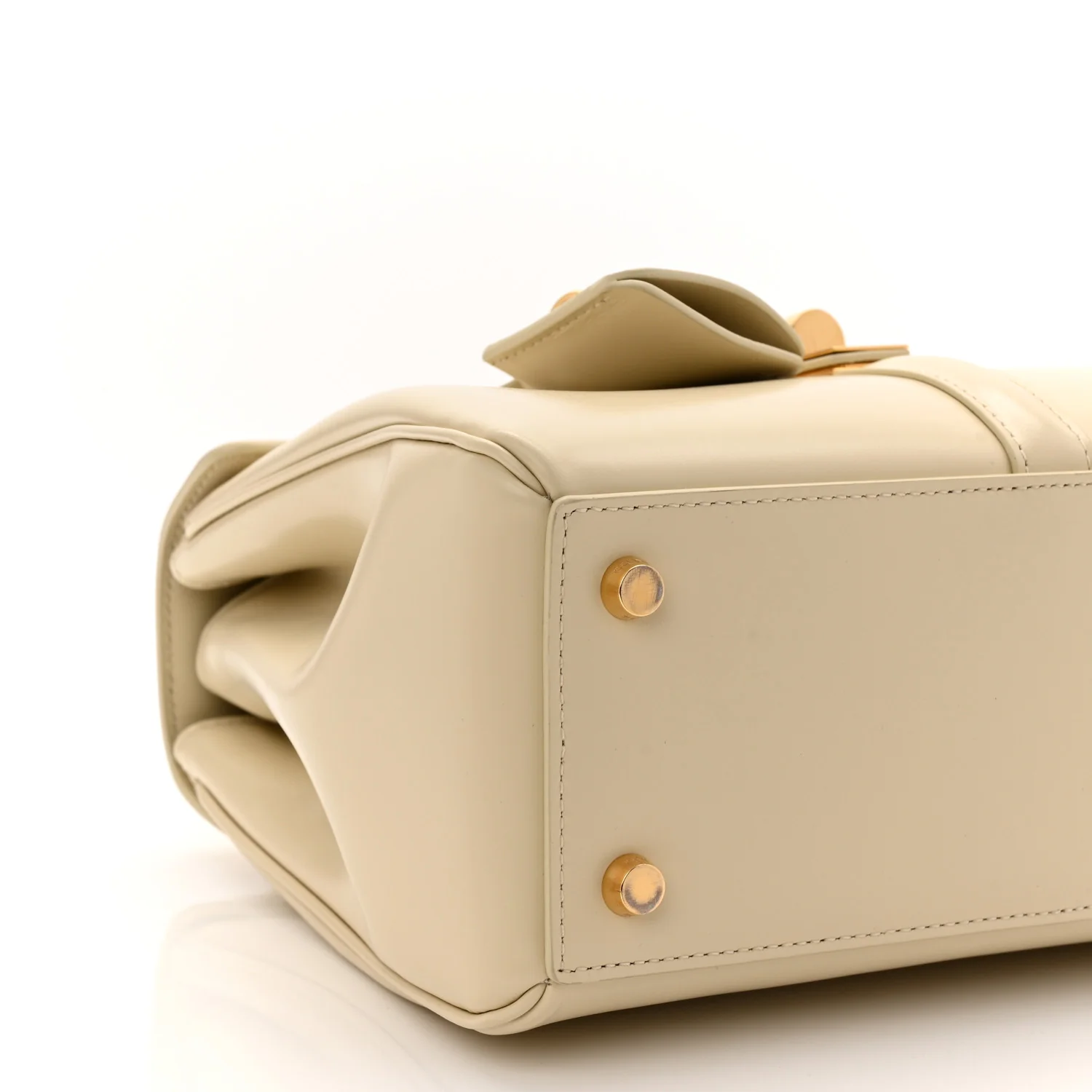 Satinated Calfskin Small 16 Top Handle Bag Beige - Top Club