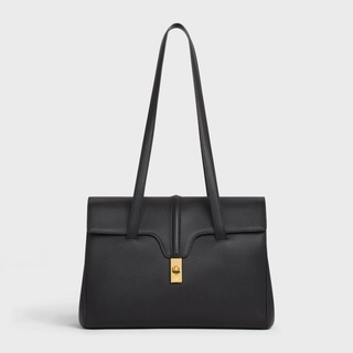 MEDIUM SOFT 16 BAG IN SUPPLE GRAINED CALFSKIN BLACK - Top Club
