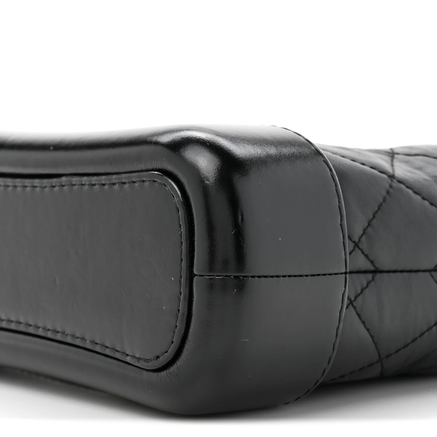 Aged Calfskin Quilted Small Gabrielle Hobo Black - Top Club