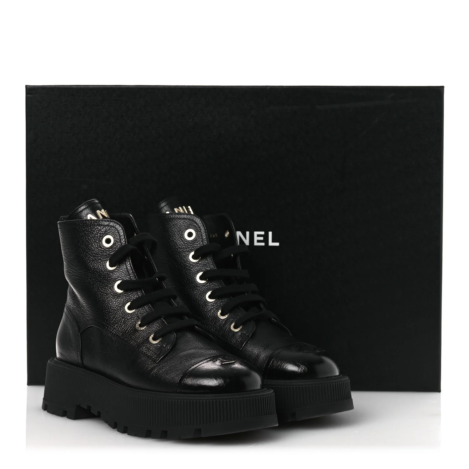 Grained Calfskin Shiny Calfskin CC Lace Up Combat Boots 38.5 Black - Top Club