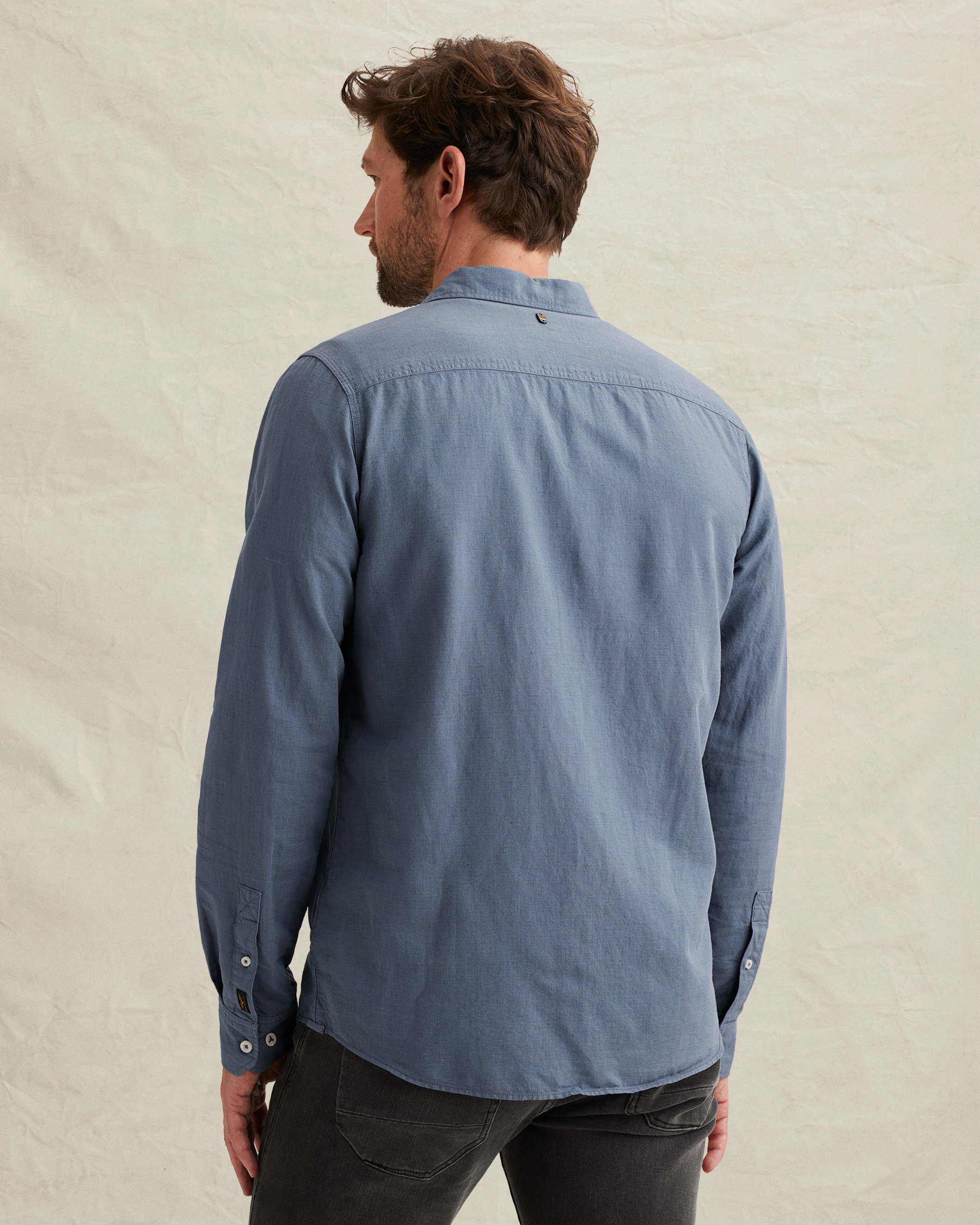 Shirt in cotton/linen with garment-dye washx