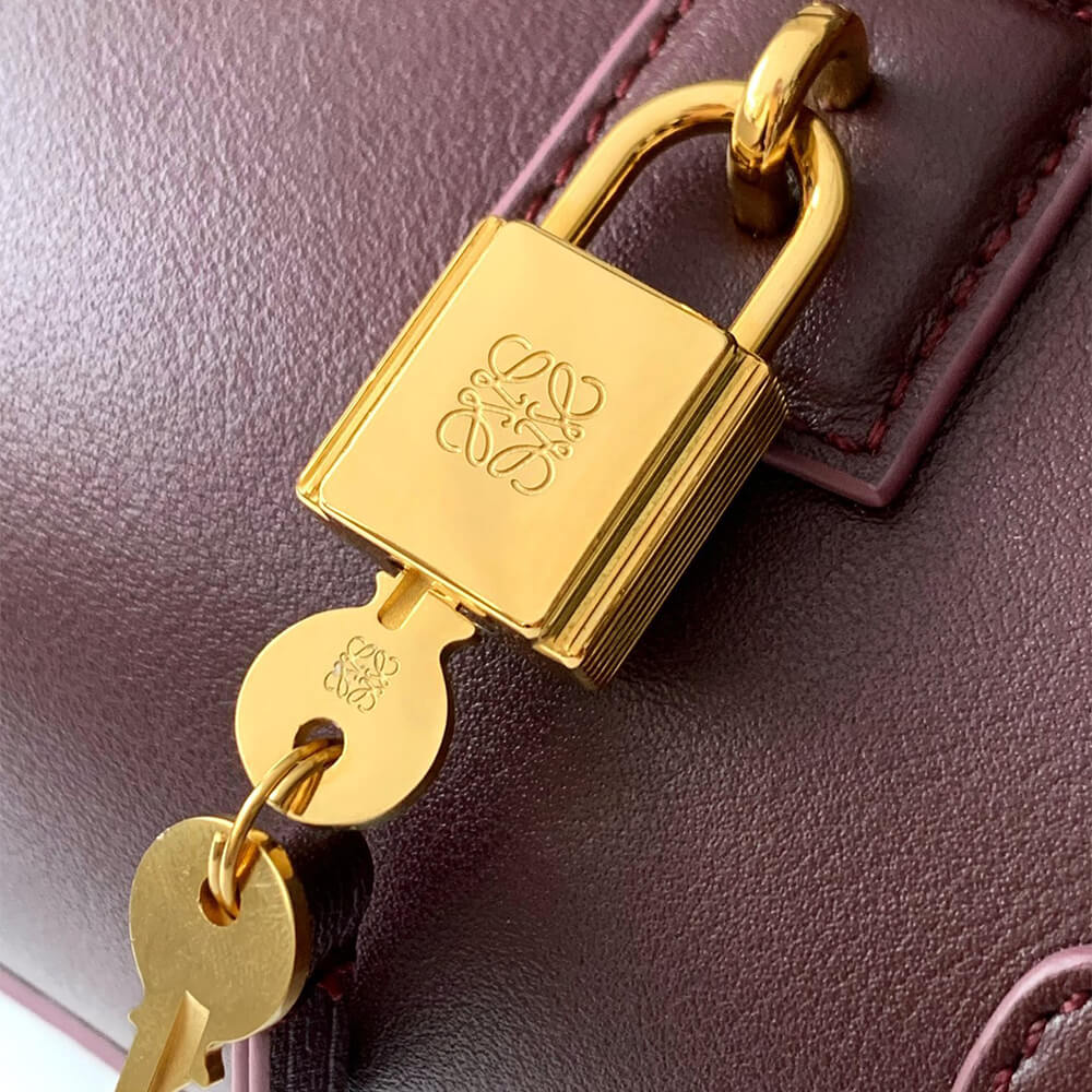 LOEWE Amazona 23 Cropped bag in nappa calfskin(HIGH-END GRADE) - Top Club