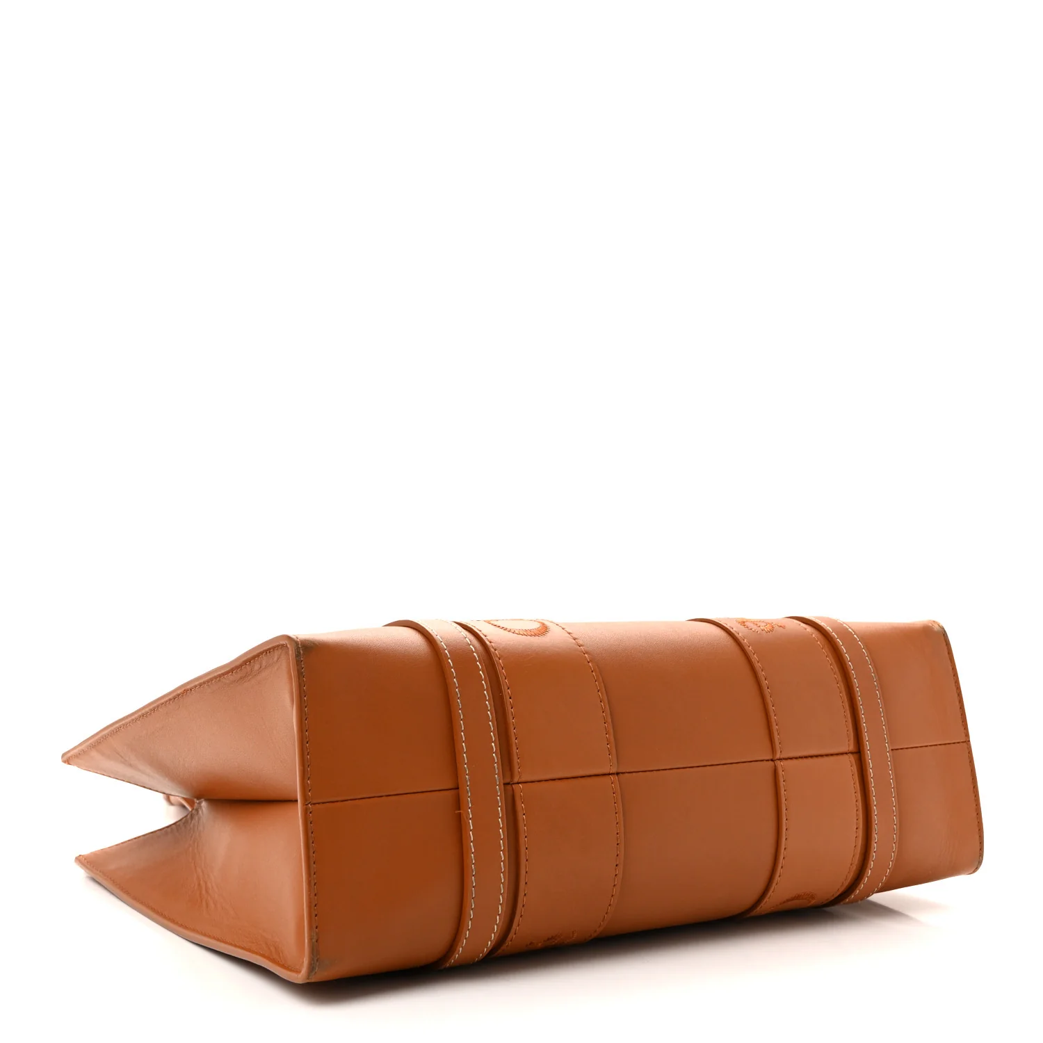 Calfskin Medium Woody Tote Caramel - Top Club