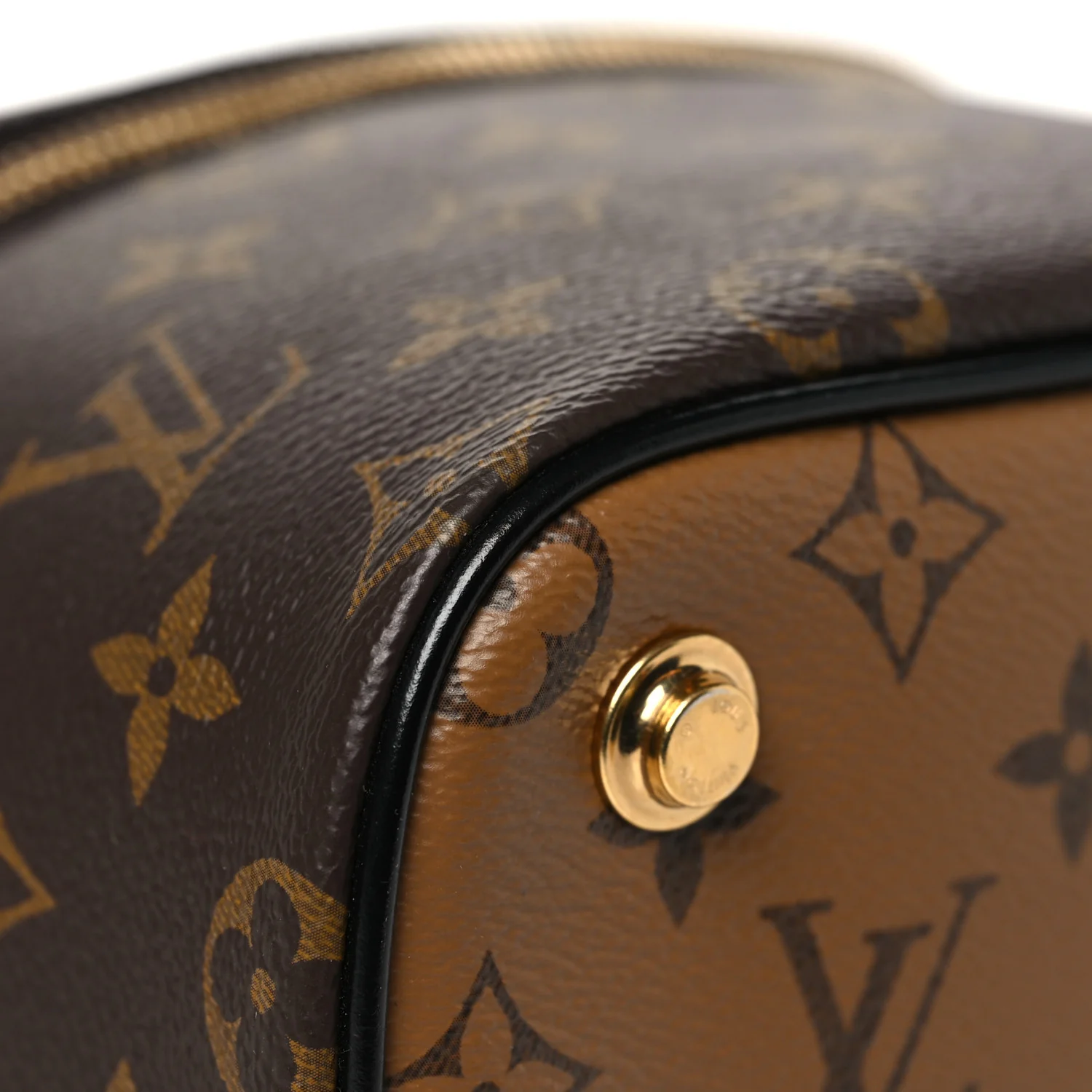 Reverse Monogram Vanity PM - Top Club