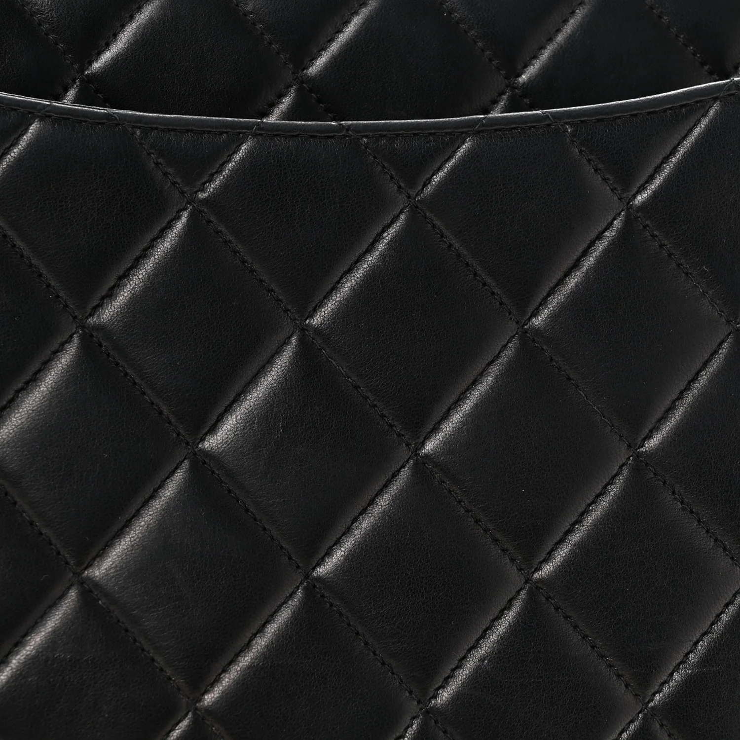 Lambskin Quilted XL Jumbo Single Flap Black - Top Club