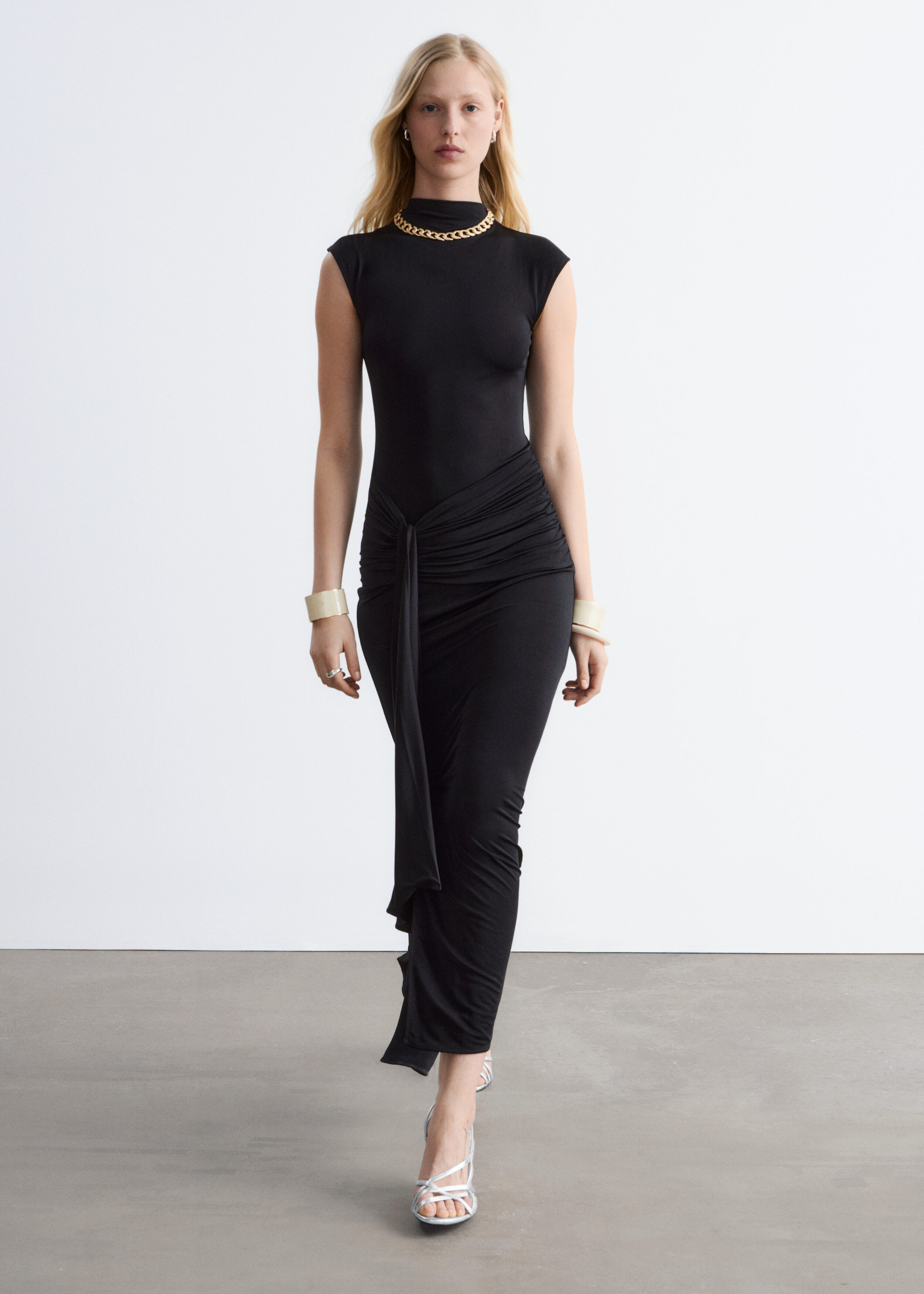 & Other Stories WRAP-FRONT MIDI DRESS