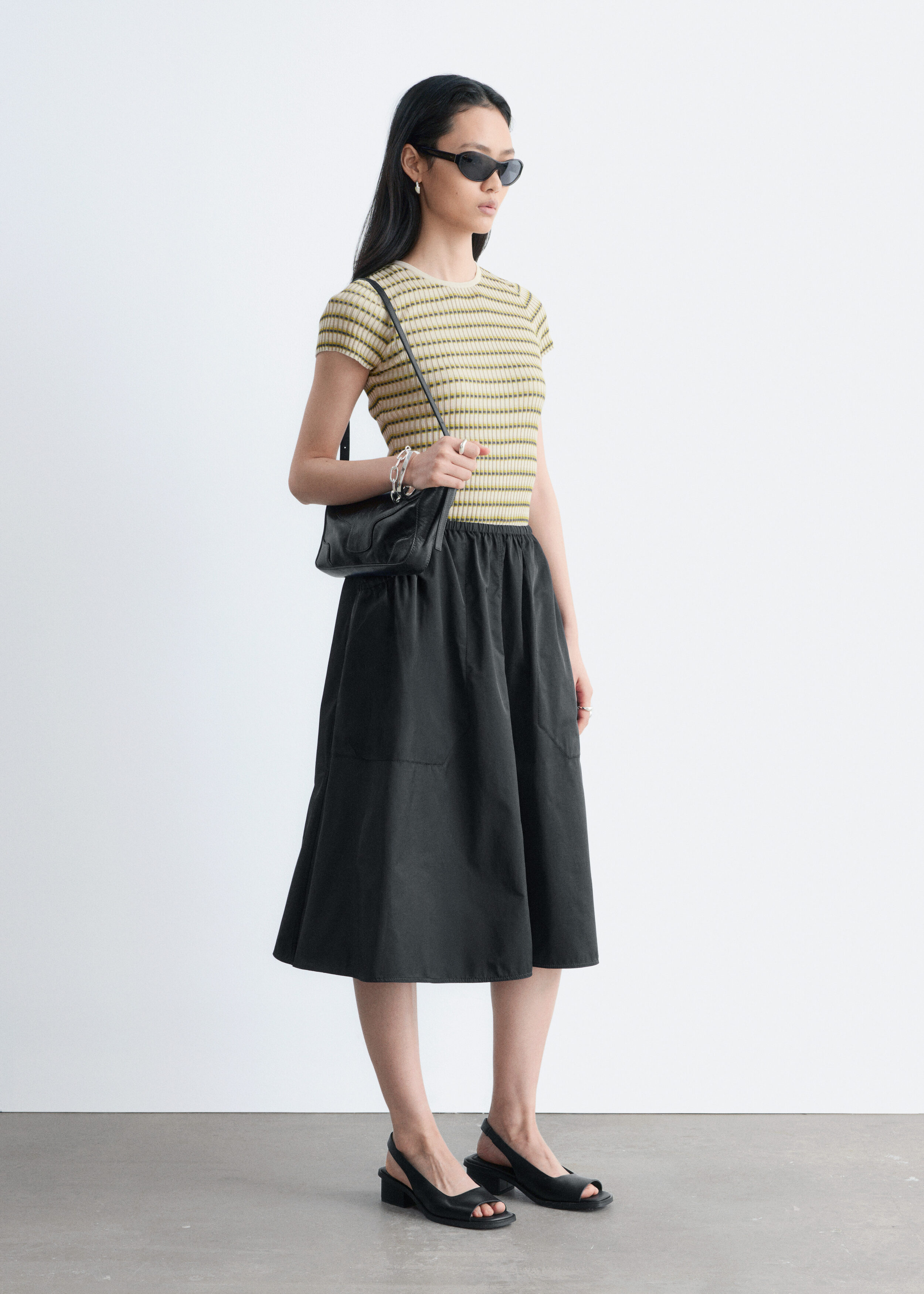 & Other Stories GATHERED TWILL MIDI SKIRT