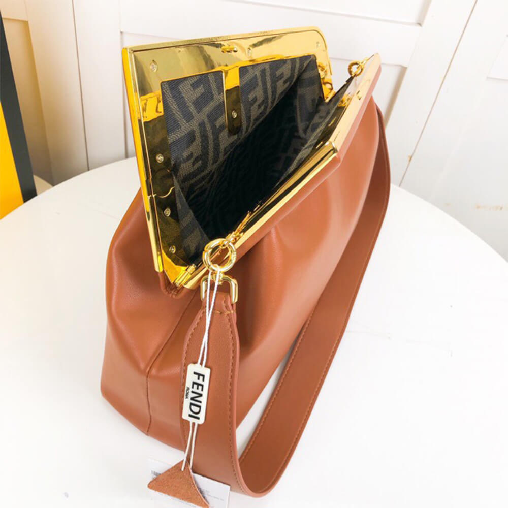 Fendi First Medium - Top Club