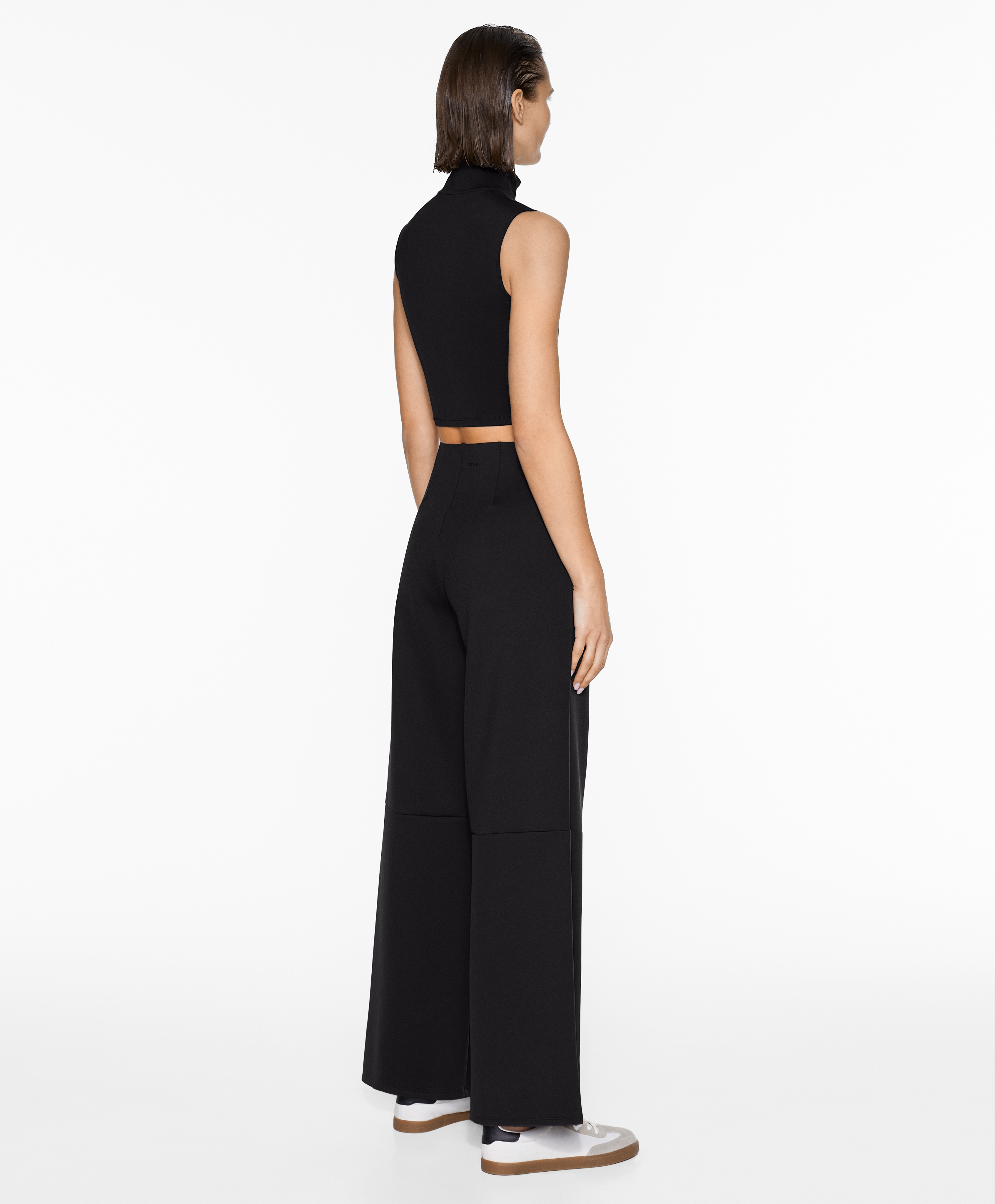OYSHO Neoprene-effect wide-leg trousers