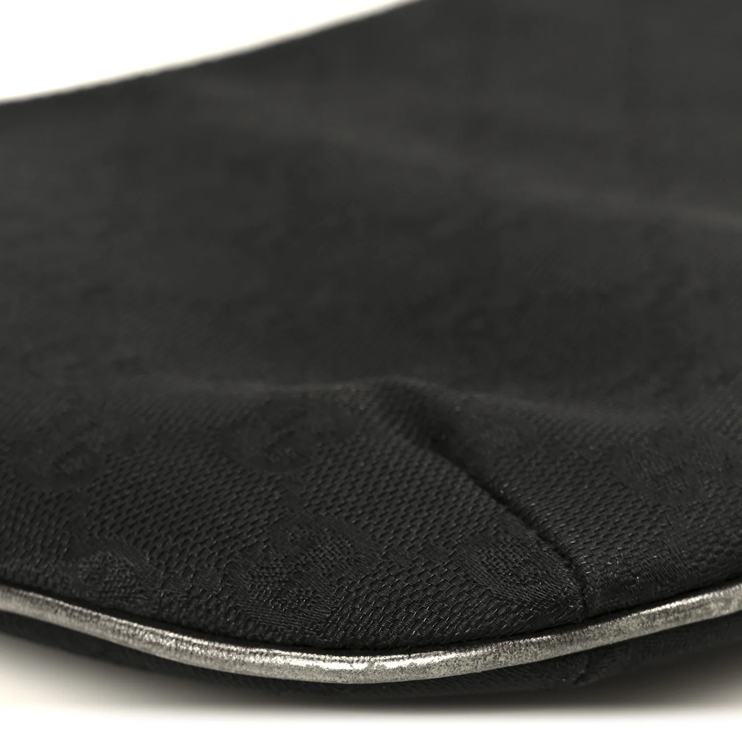 Monogram Pochette Black - Top Club