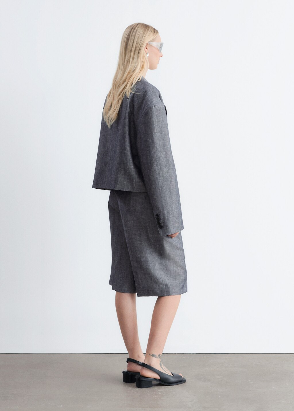 & Other Stories CROPPED OVERSIZED BLAZER