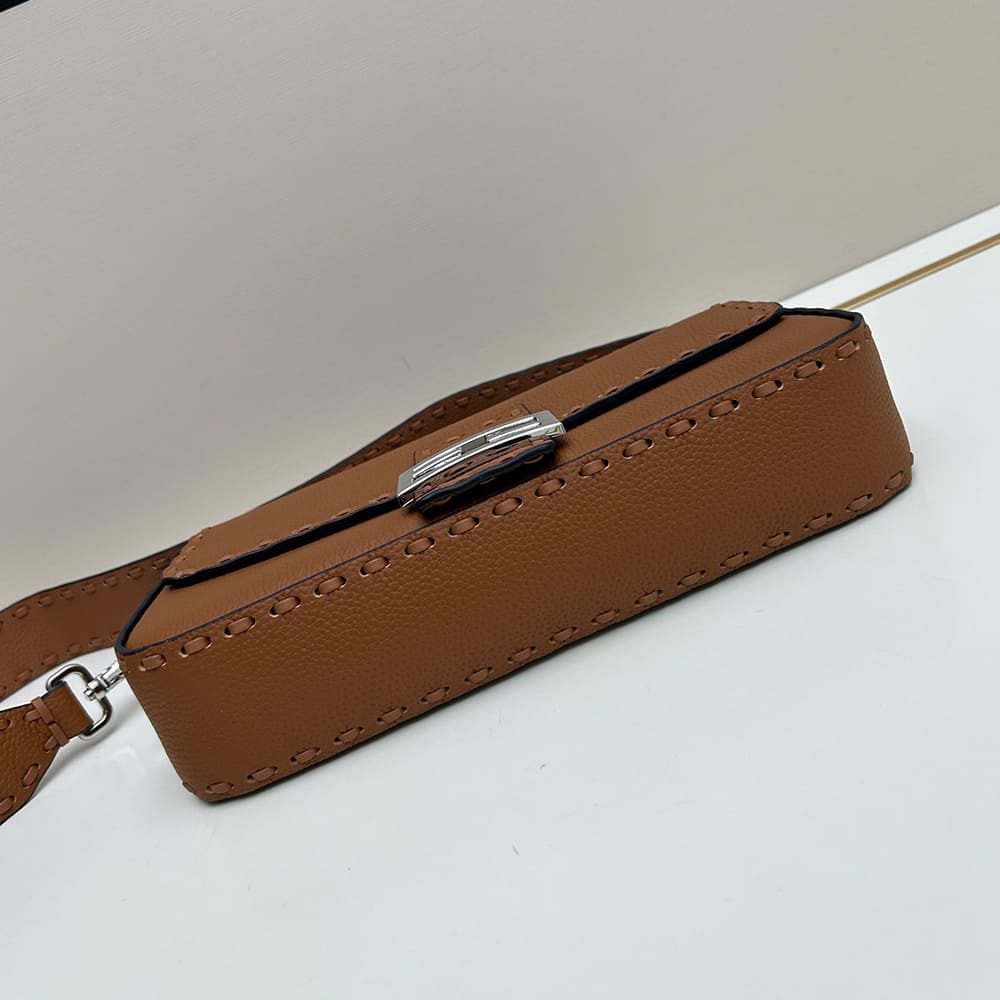 Fendi Baguette - Top Club
