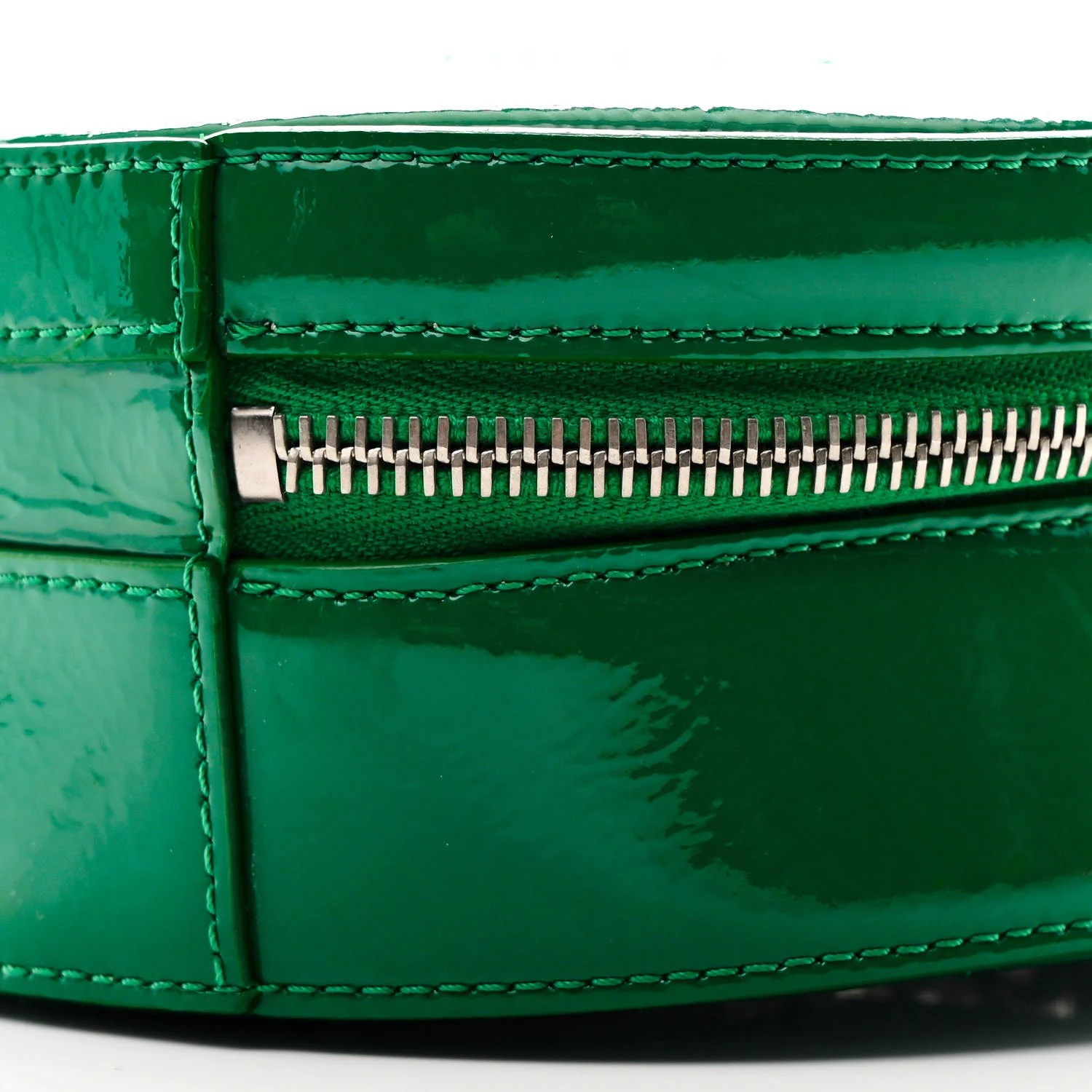 Glazed Calfskin Round As Earth Evening Bag Green - Top Club