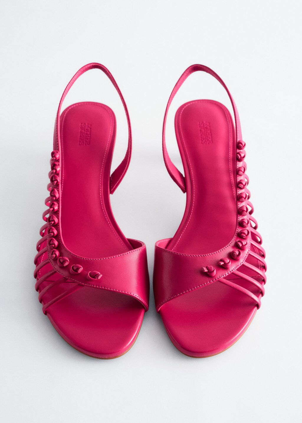 & Other Stories STRAPPY LEATHER SANDALS