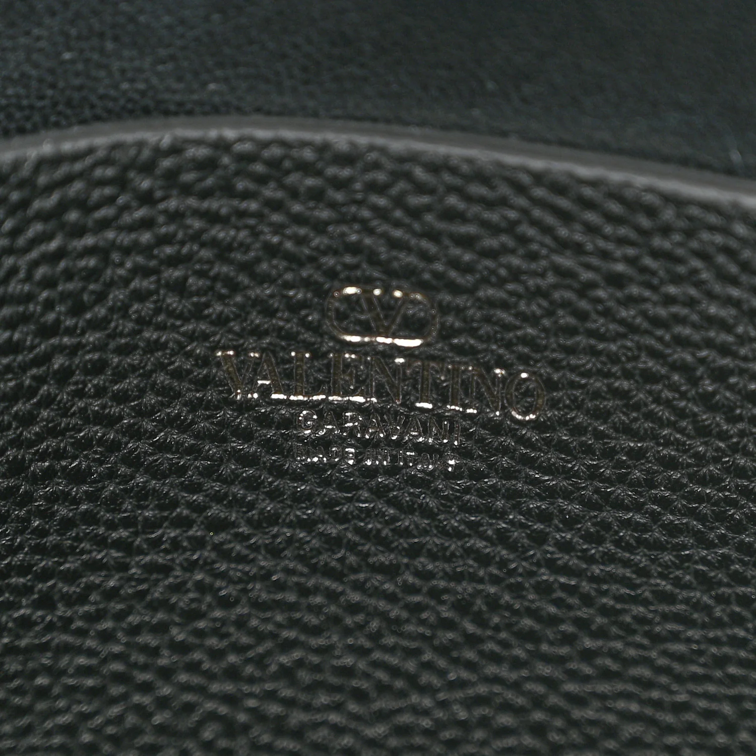 Grained Calfskin Rockstud Hobo Shoulder Bag Black - Top Club