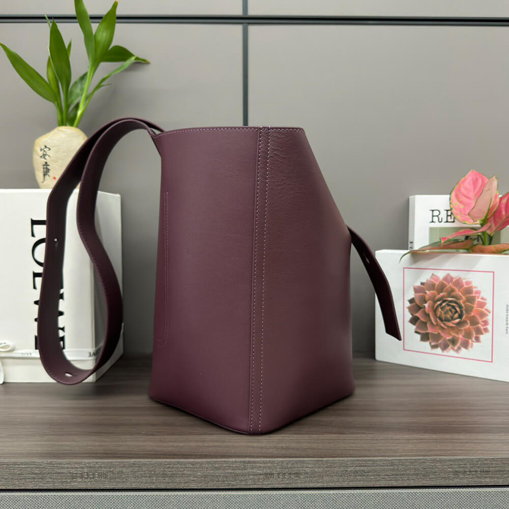 LOEWE Medium Pebble bucket in smooth calfskin(high-end grade) - Top Club