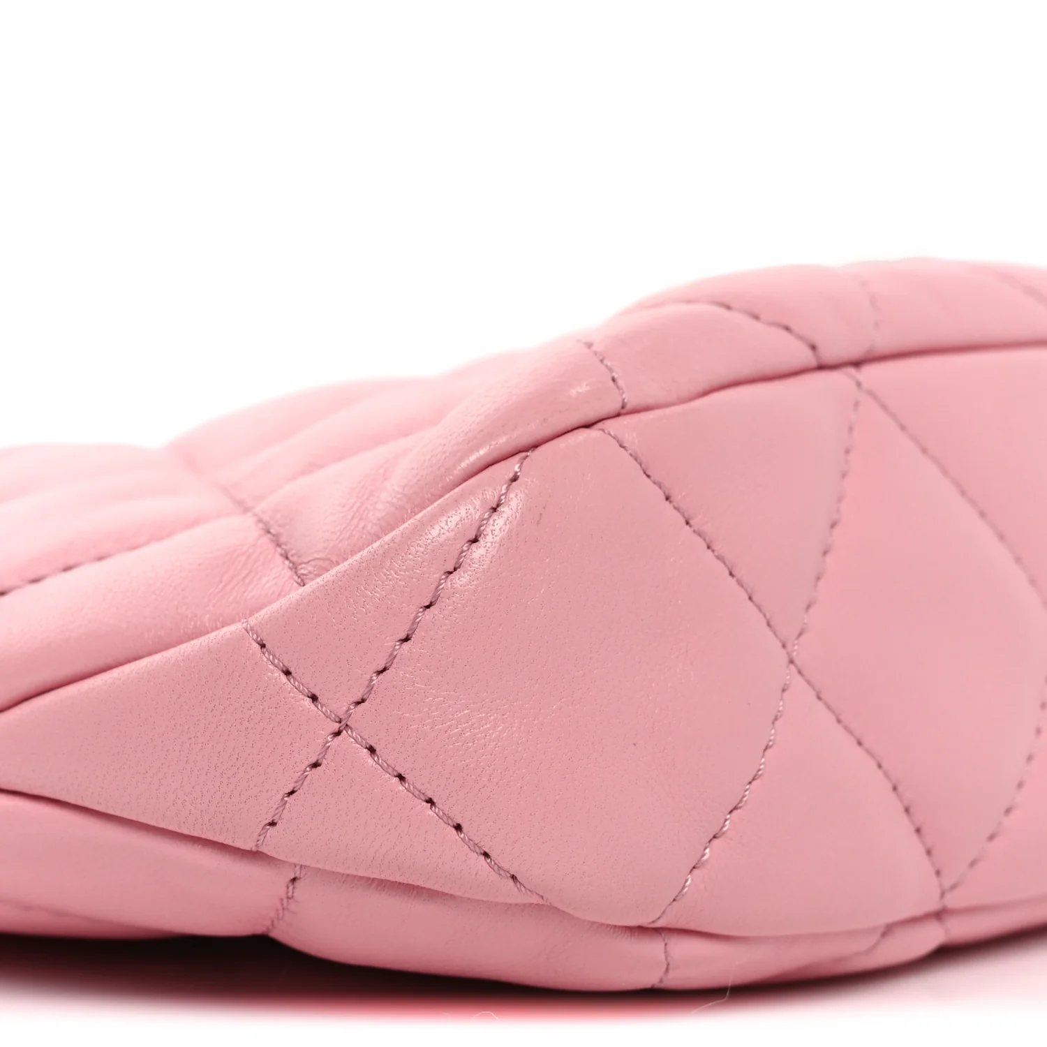 Lambskin Quilted CC Links Hobo Light Pink - Top Club