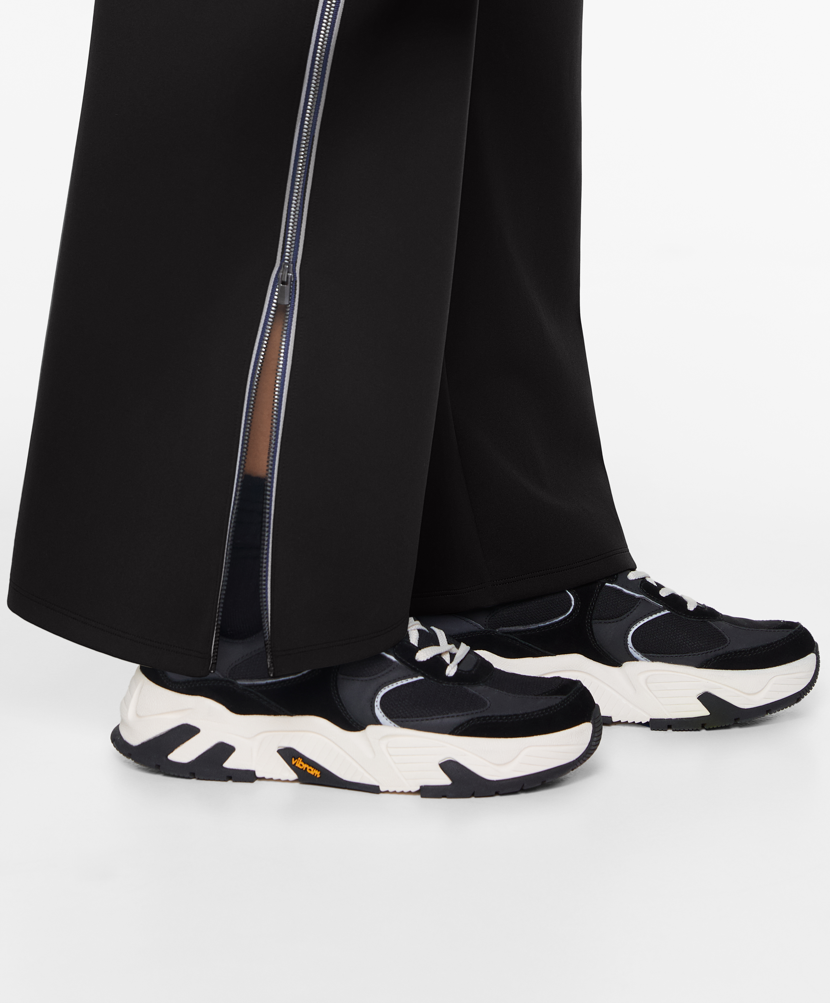 OYSHO Neoprene-effect straight-leg zip trousers