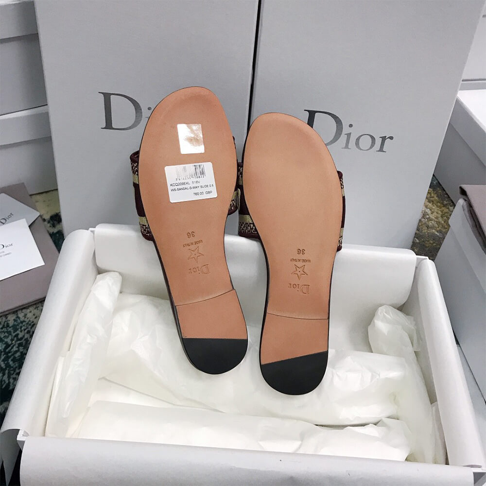 DWAY SLIDE - Top Club