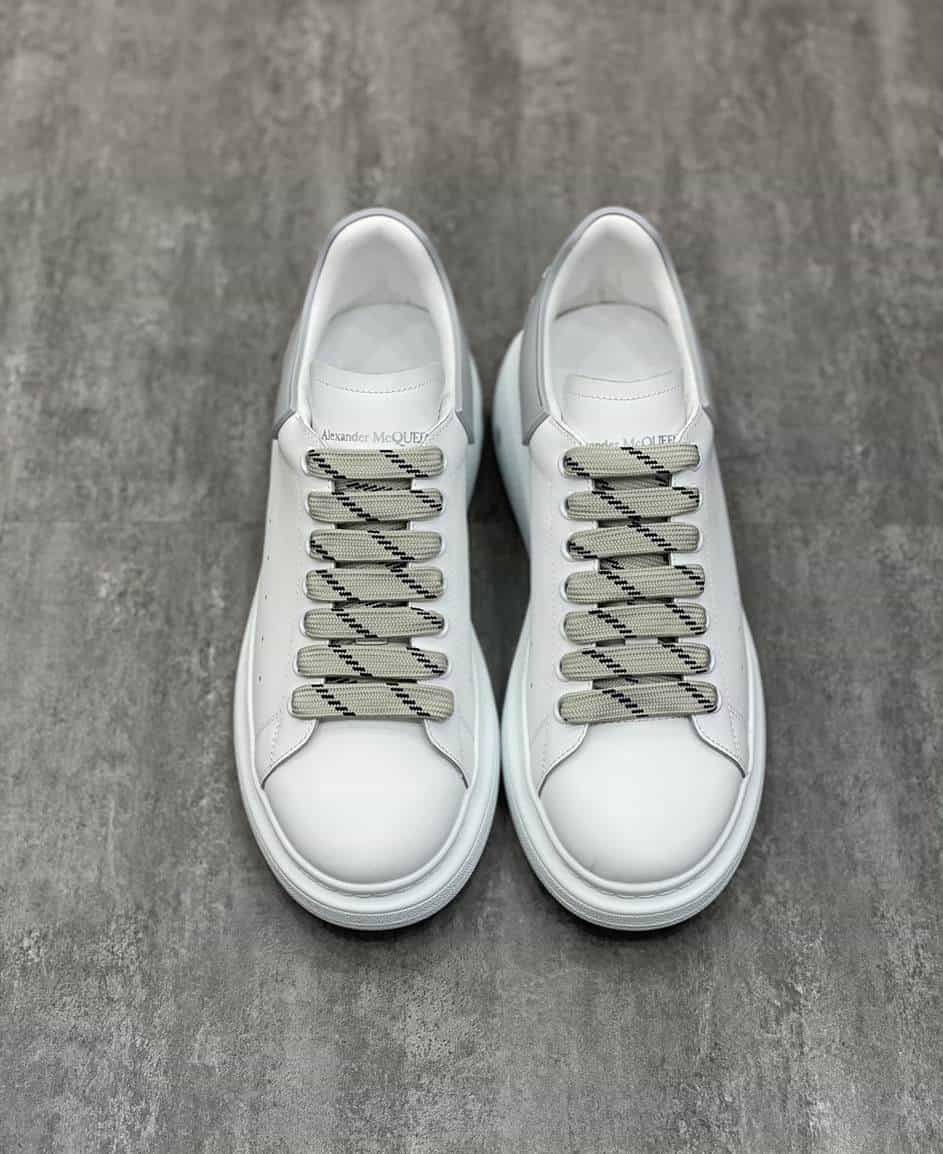 ALEXANDER MCQUEEN SNEAKER   AM22 - Sneaker Replica Workshop
