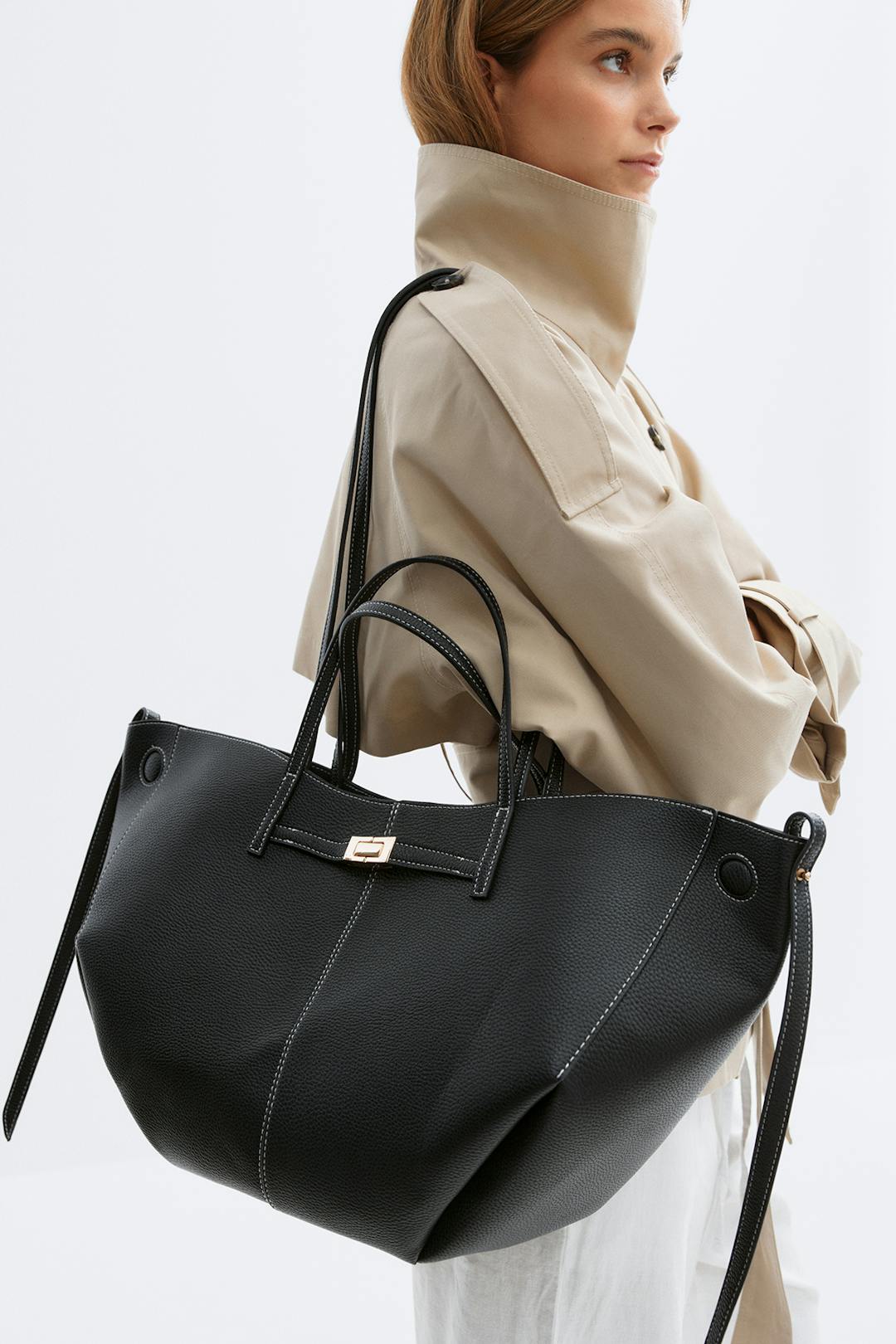 Gina Tricot detail strap tote bag