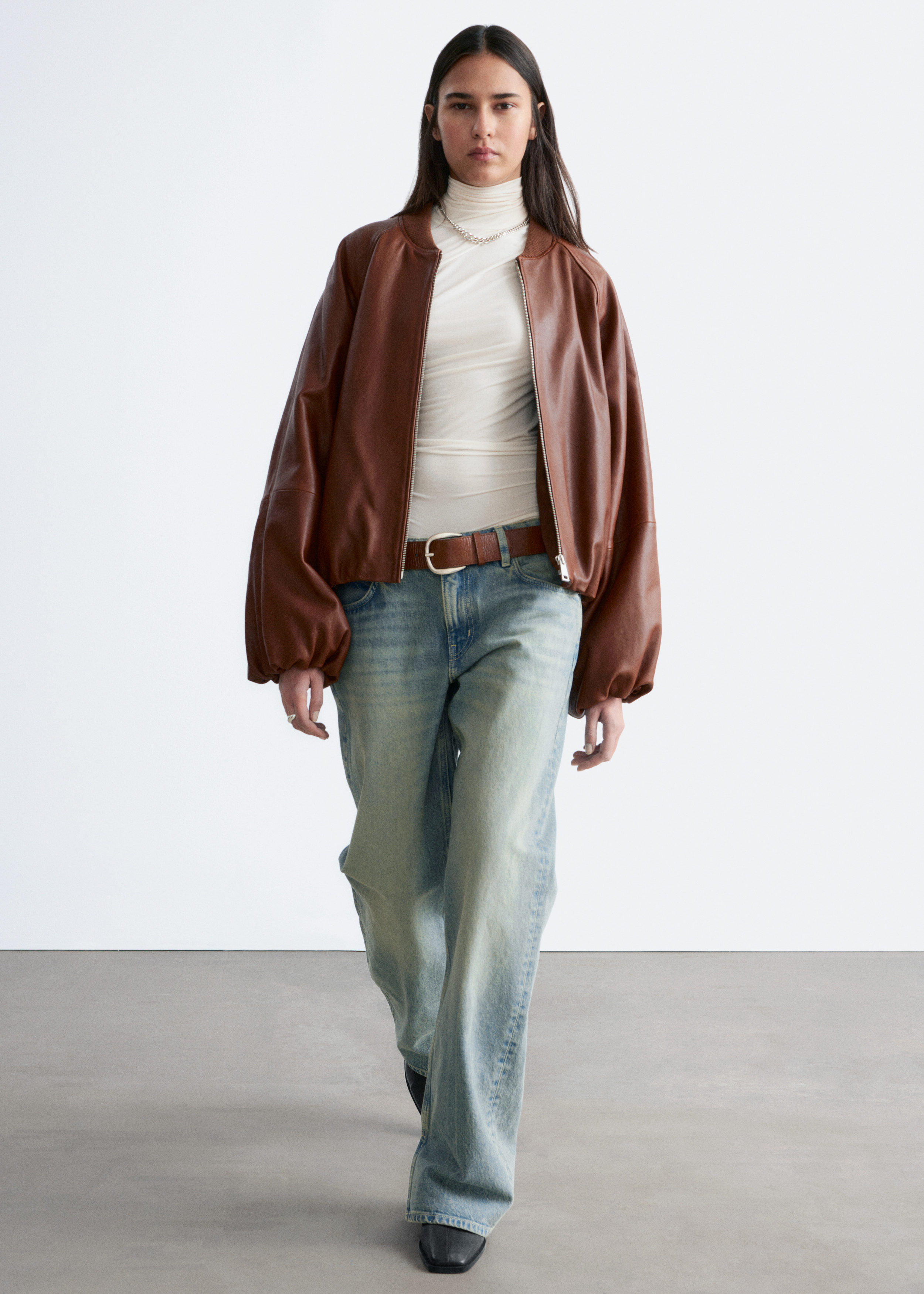 & Other Stories STRAIGHT-LEG JEANS