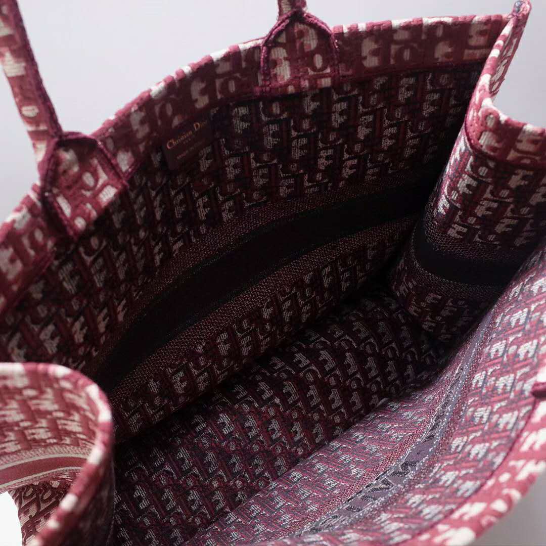 CD Unisex CD Book Tote Maroon CD Oblique Embroidered Velvet - Top Club