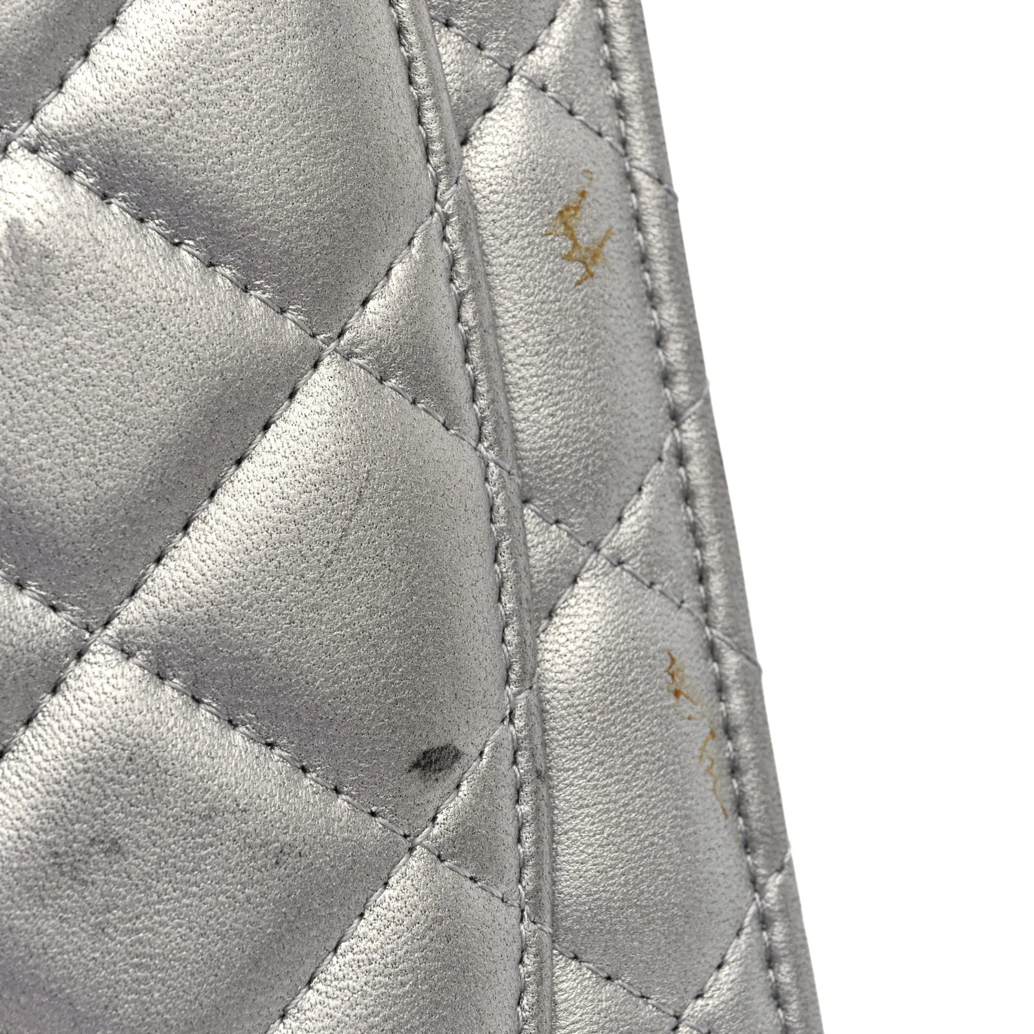 Metallic Lambskin Quilted Clutch With Chain Silver - Top Club