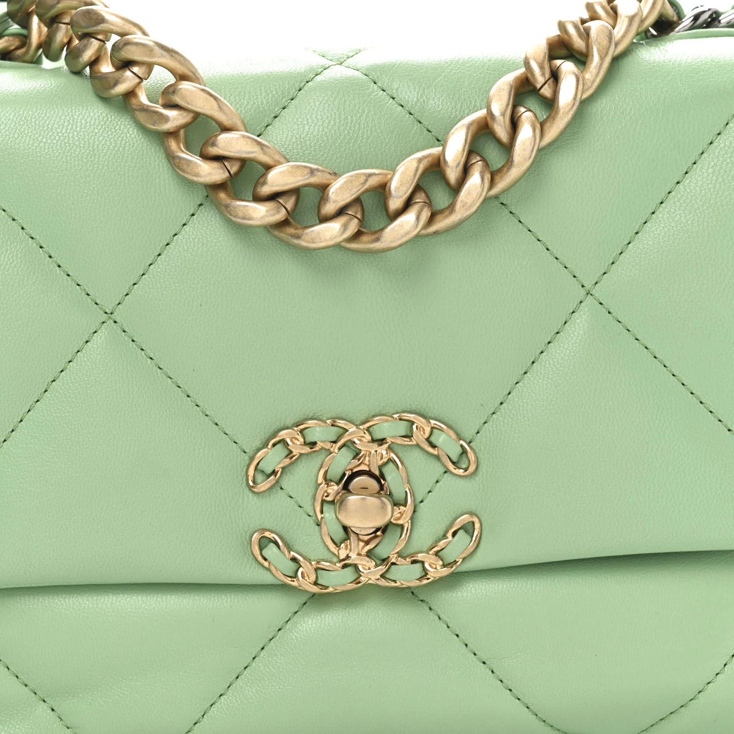 Goatskin Quilted Medium Chanel 19 Flap Light Green - Top Club