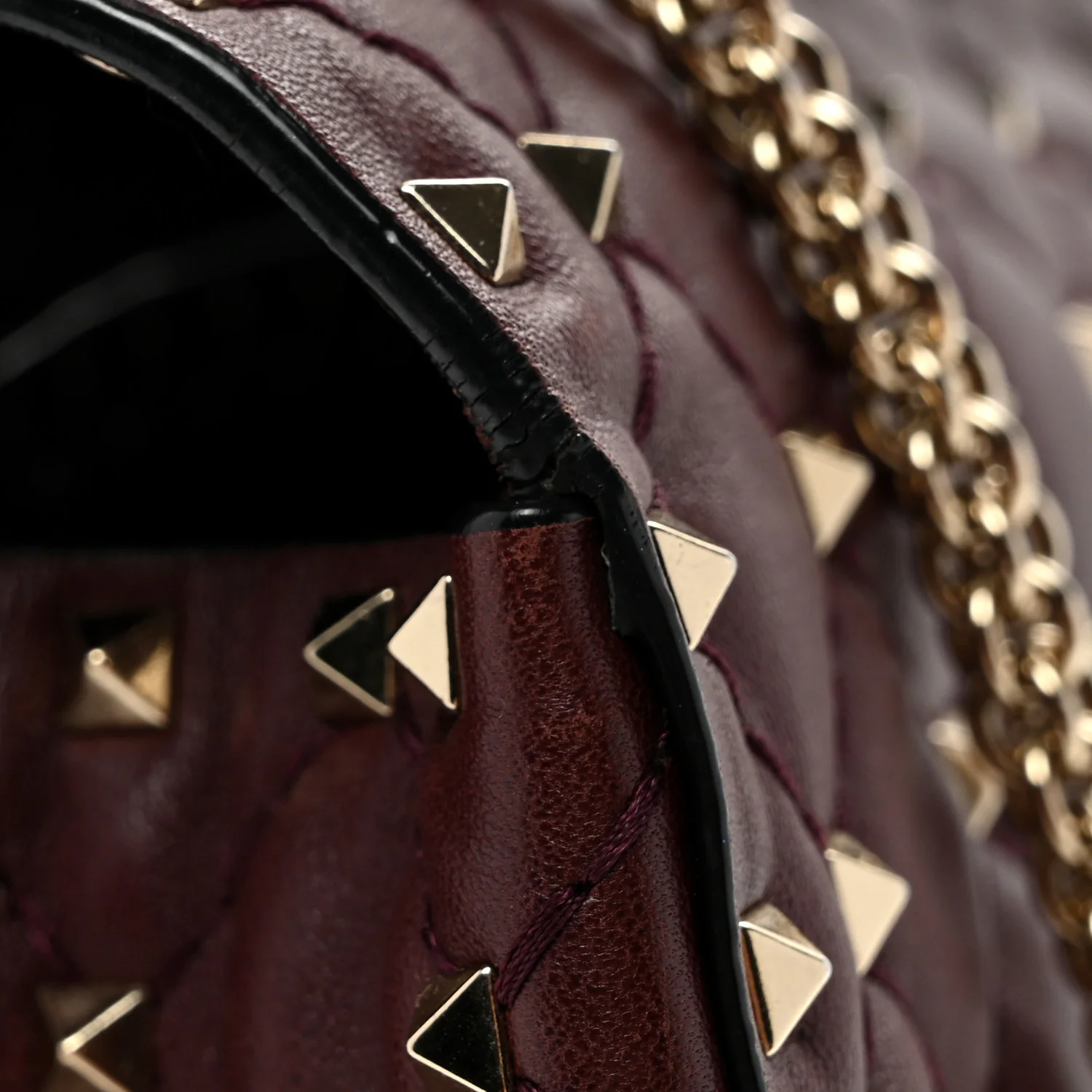 Nappa Large Rockstud Spike Shoulder Bag Rubin - Top Club